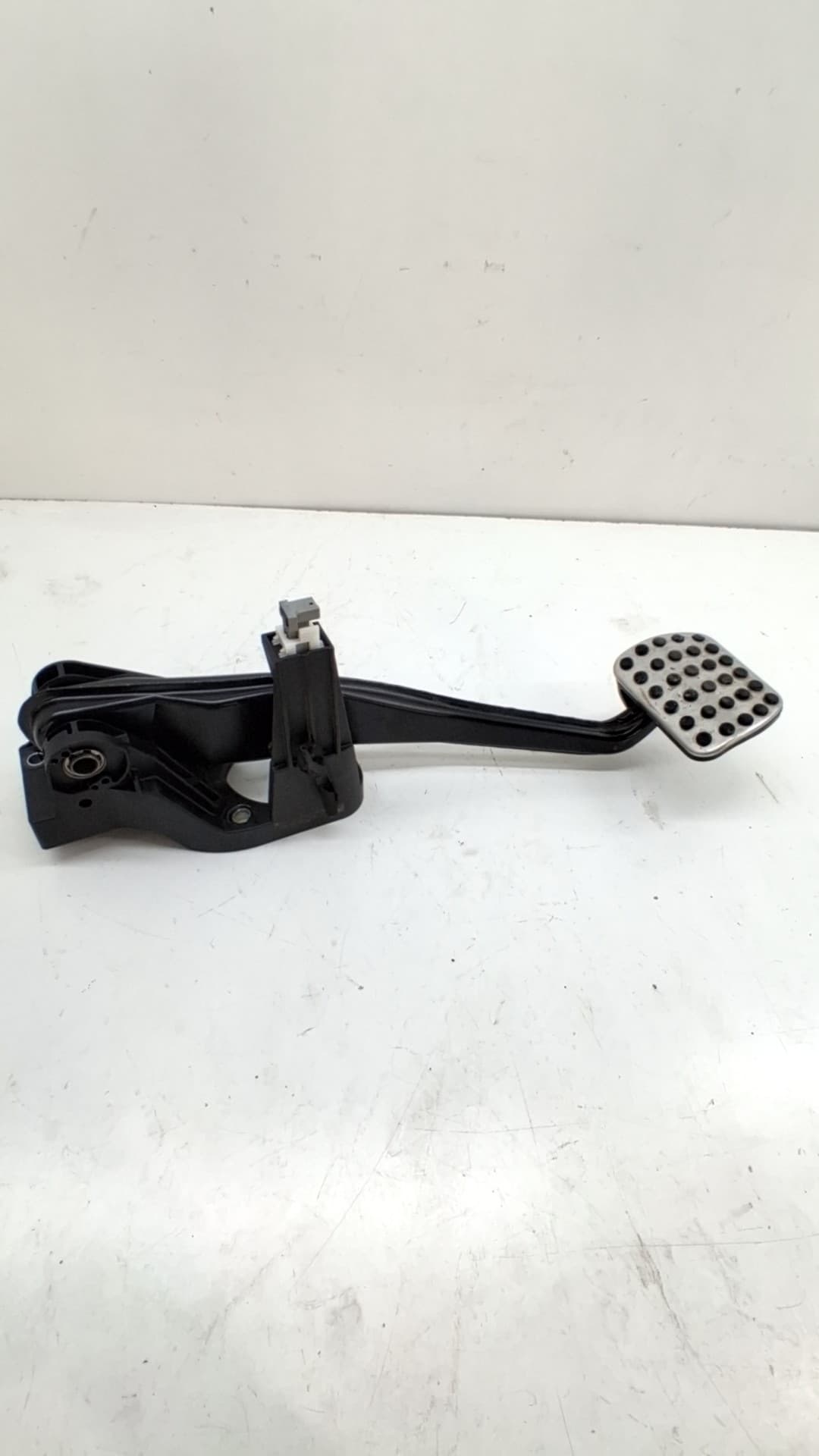 Pedal freno MERCEDES-BENZ CLASE A (W169)