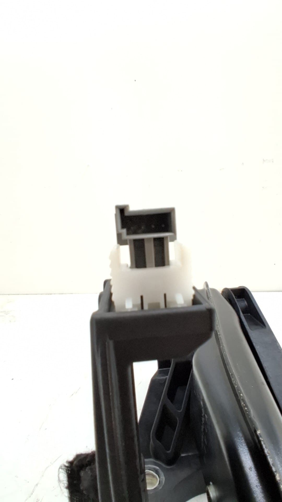 Pedal freno MERCEDES-BENZ CLASE A (W169) 3