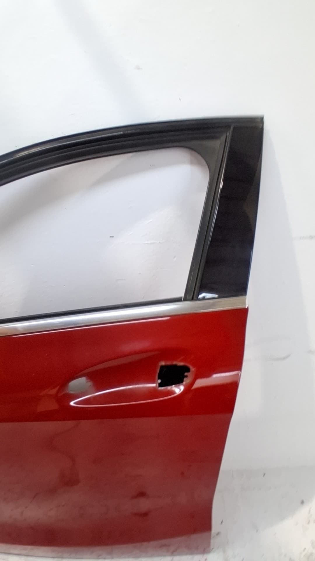 Puerta delantera izquierda MERCEDES-BENZ CLASE A (W169) 4
