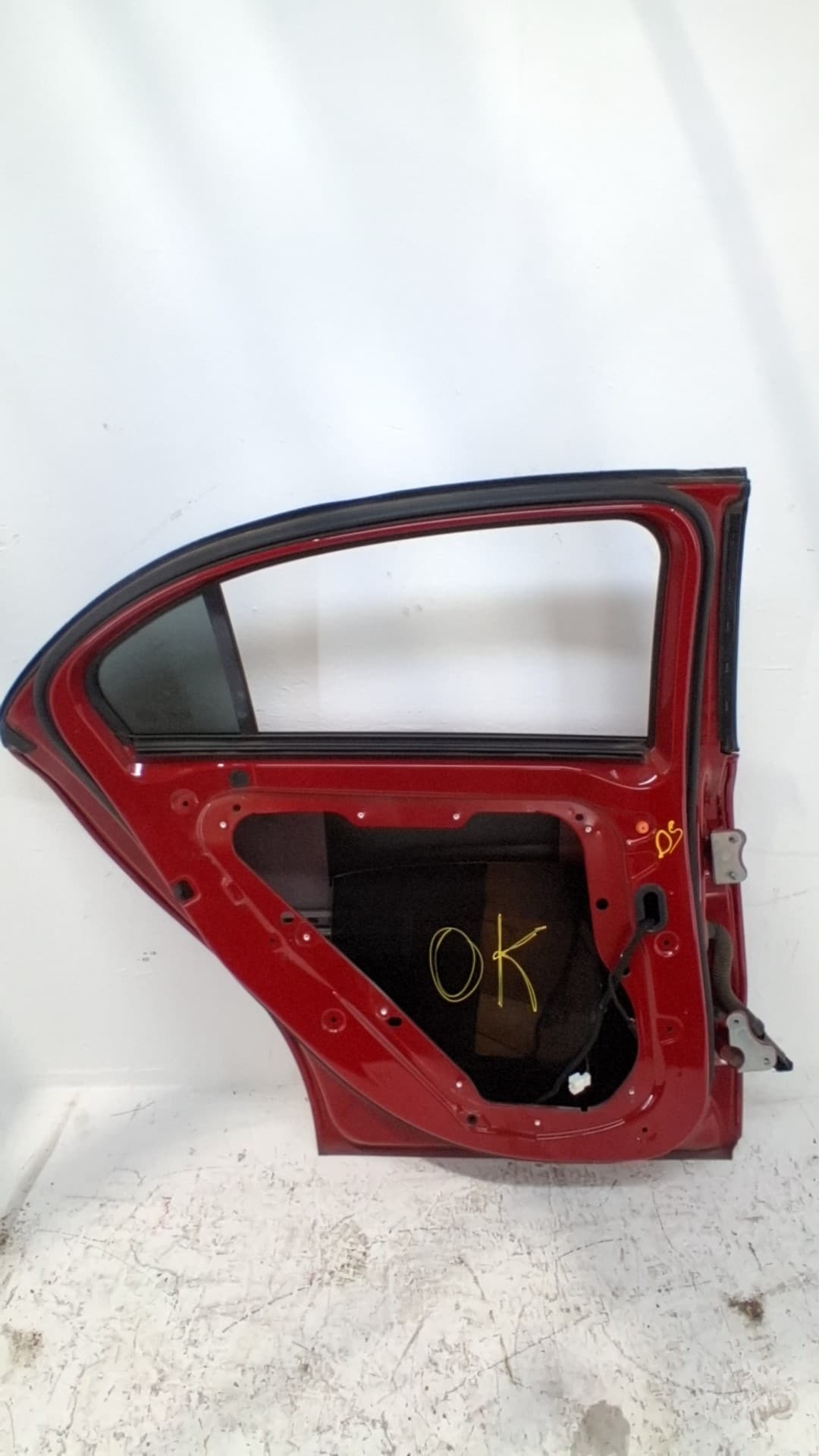 Puerta trasera izquierda MERCEDES-BENZ CLASE A (W169) 2