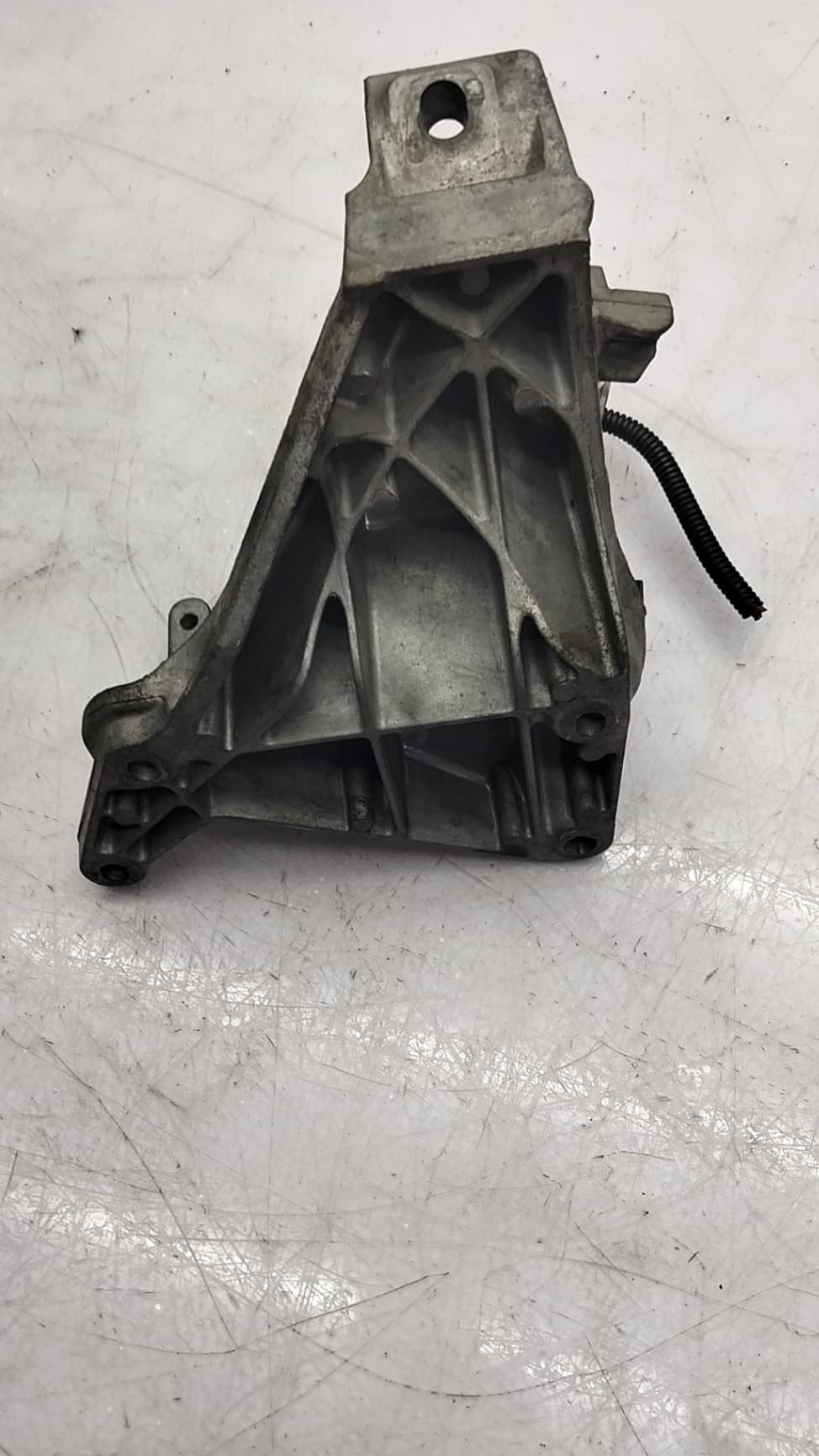 Soporte motor BMW SERIE 3 BERLINA (E90) 2