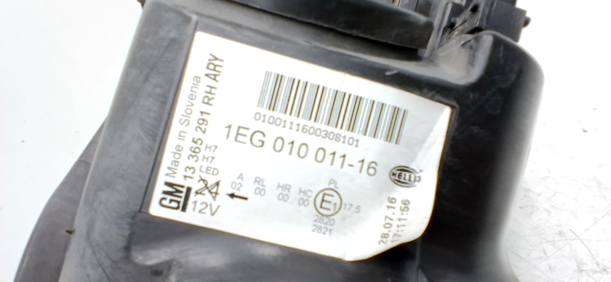 Faro derecho OPEL ASTRA J LIM. 2
