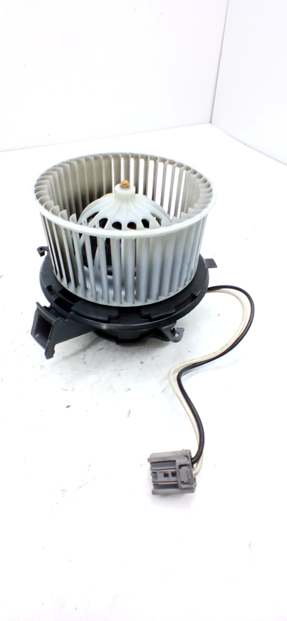 Motor calefaccion OPEL ASTRA J LIM. 3