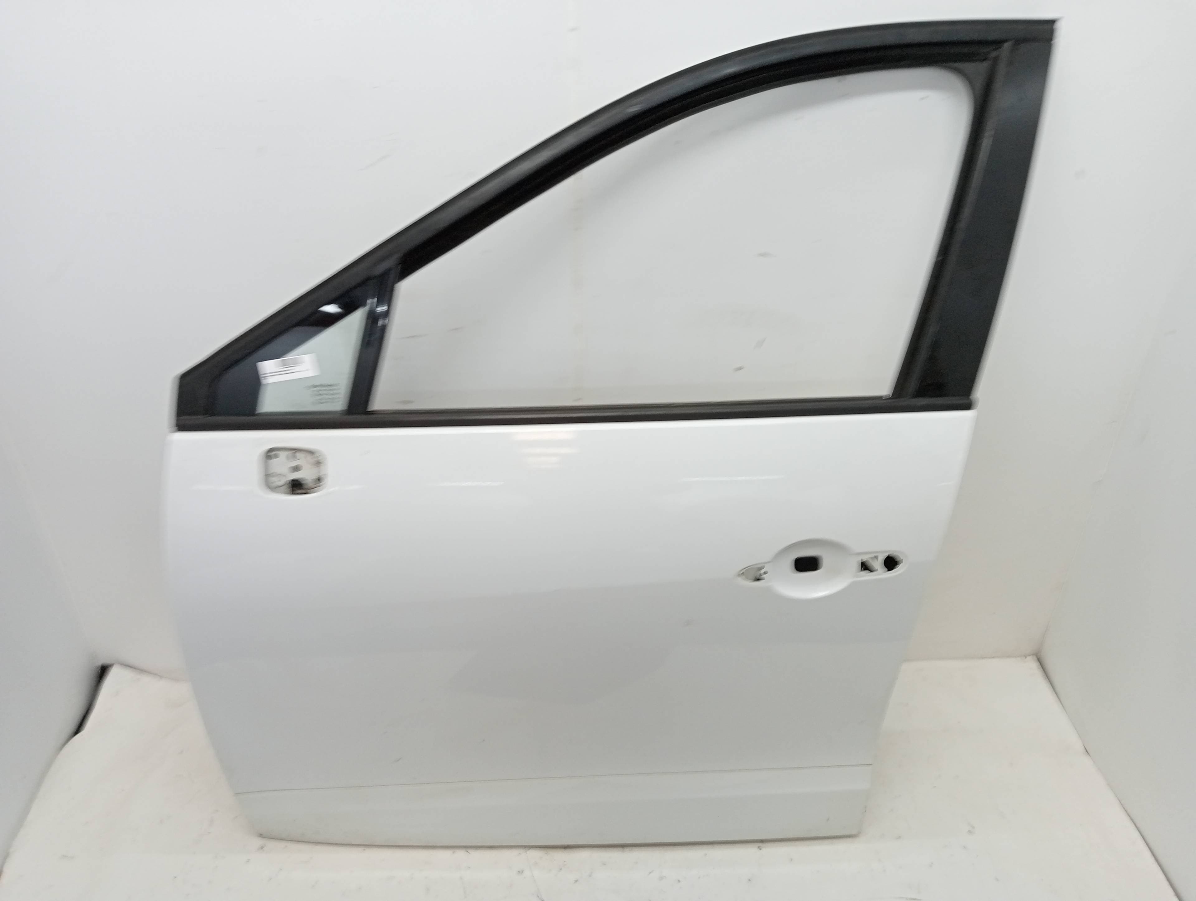 Puerta delantera izquierda RENAULT SCENIC III