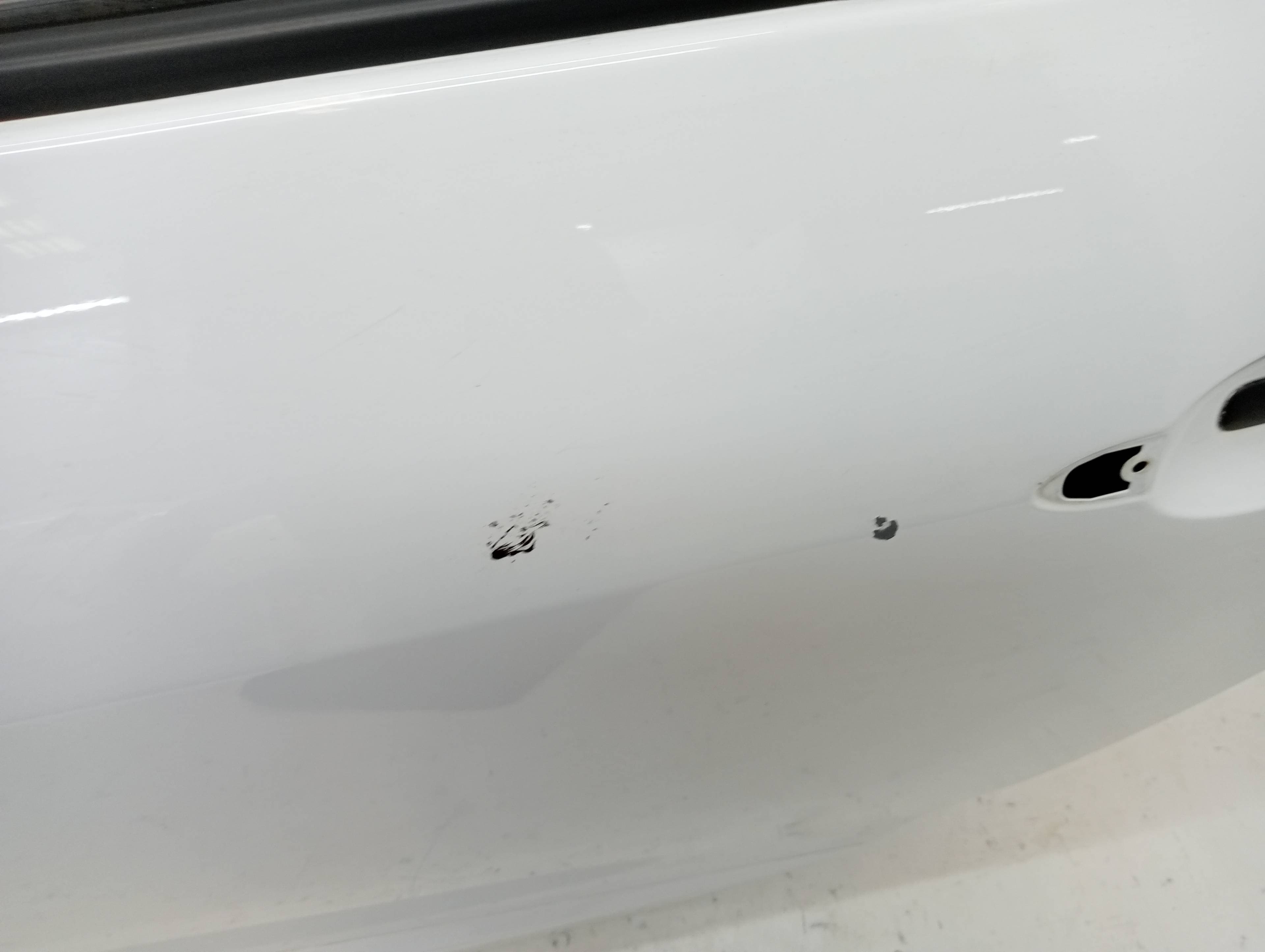 Puerta trasera izquierda RENAULT SCENIC III 4