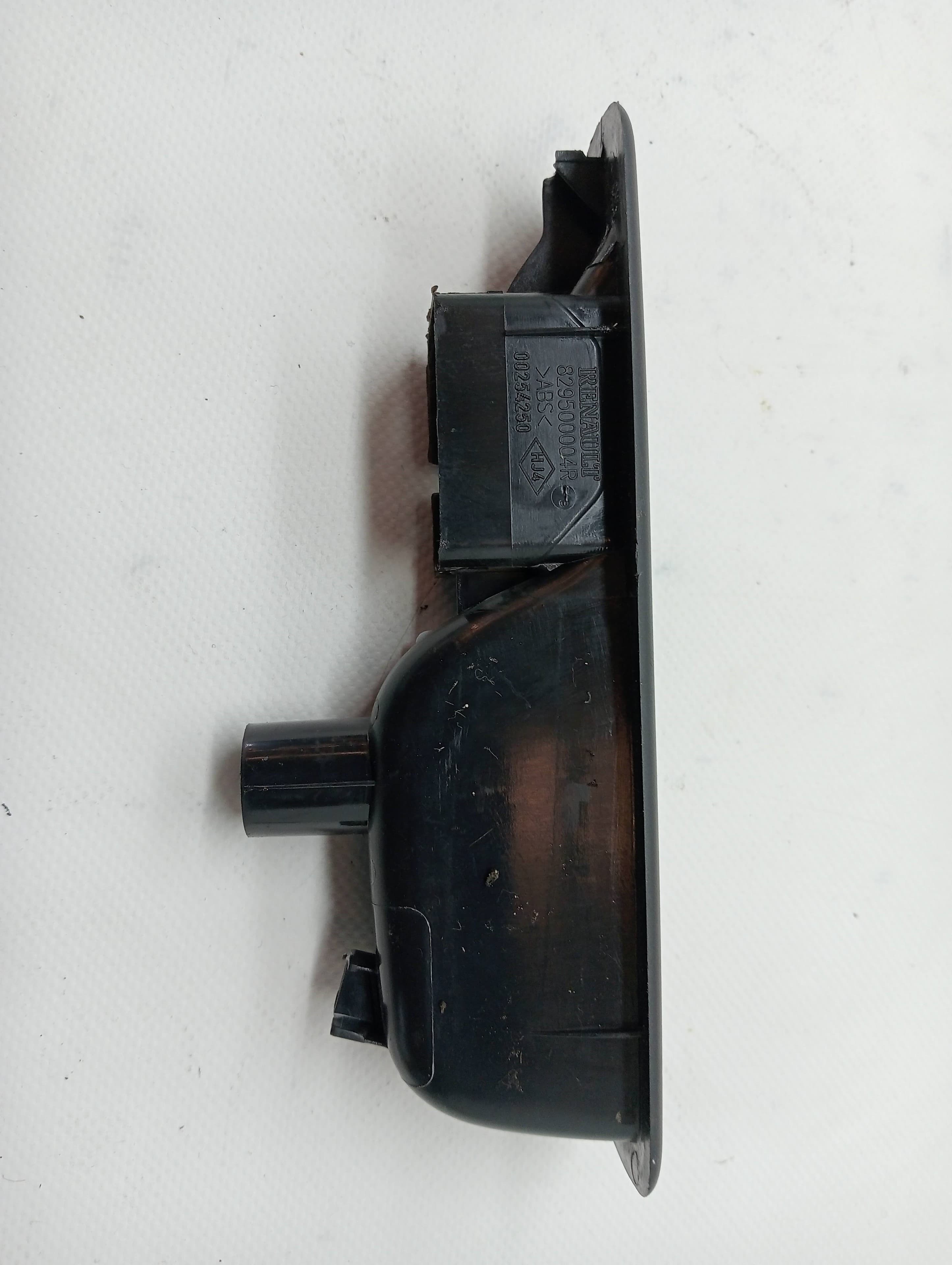 Plastico RENAULT SCENIC III 2