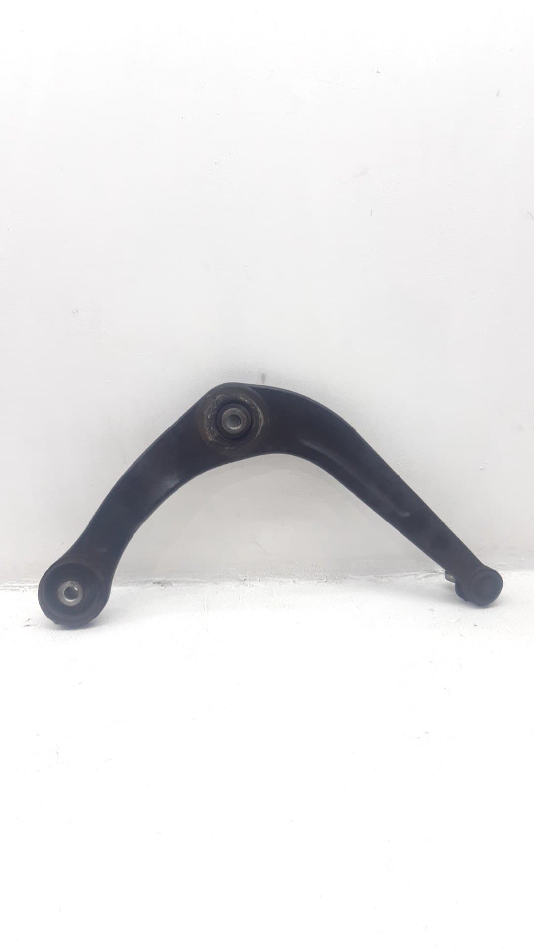 Brazo suspension inferior delantero izquierdo PEUGEOT 206 BERLINA 2