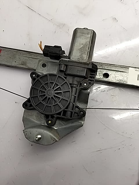 Motor elevalunas delantero izquierdo DACIA DOKKER 4
