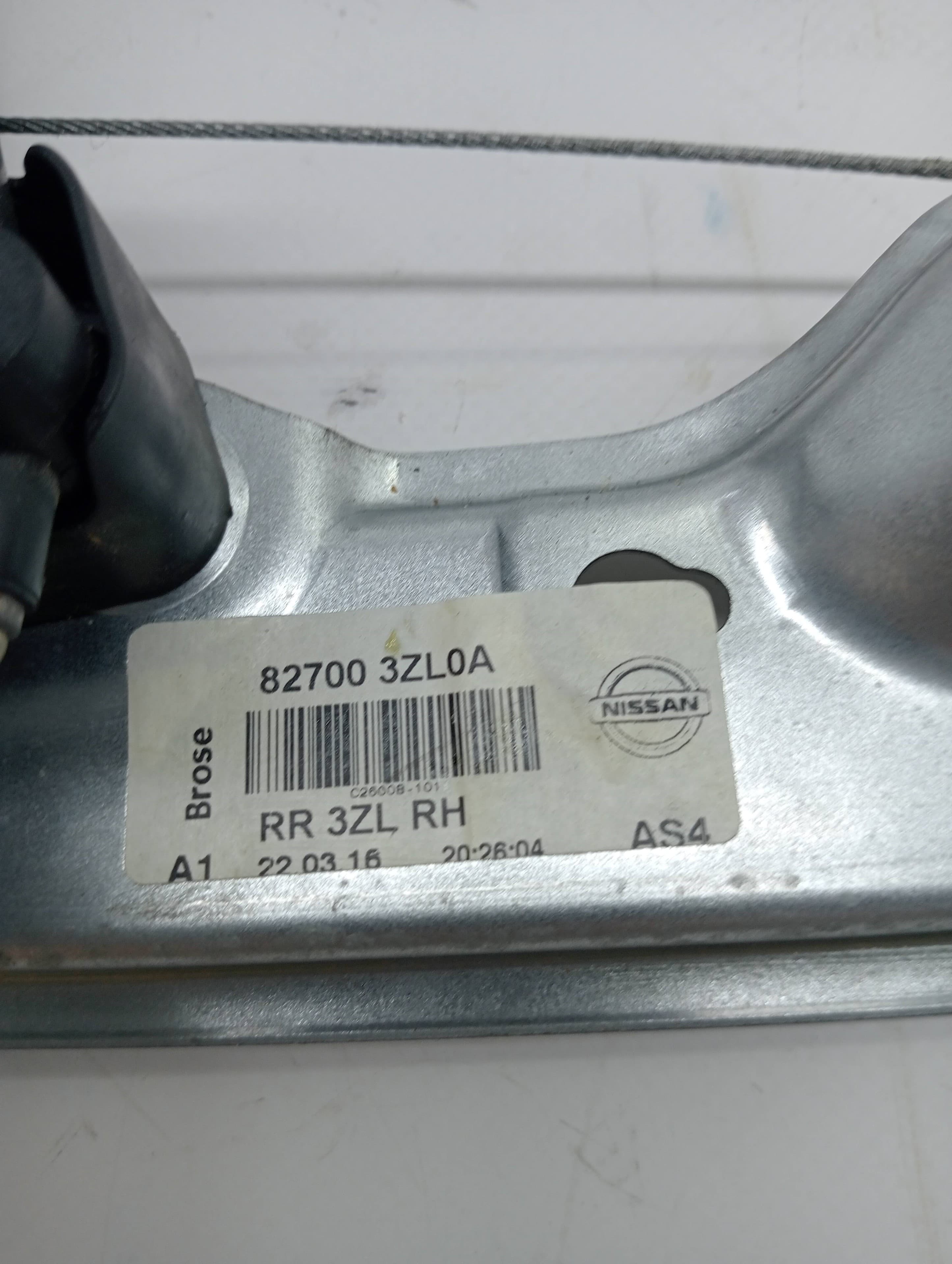 Elevalunas trasero derecho NISSAN PULSAR (C13) 3