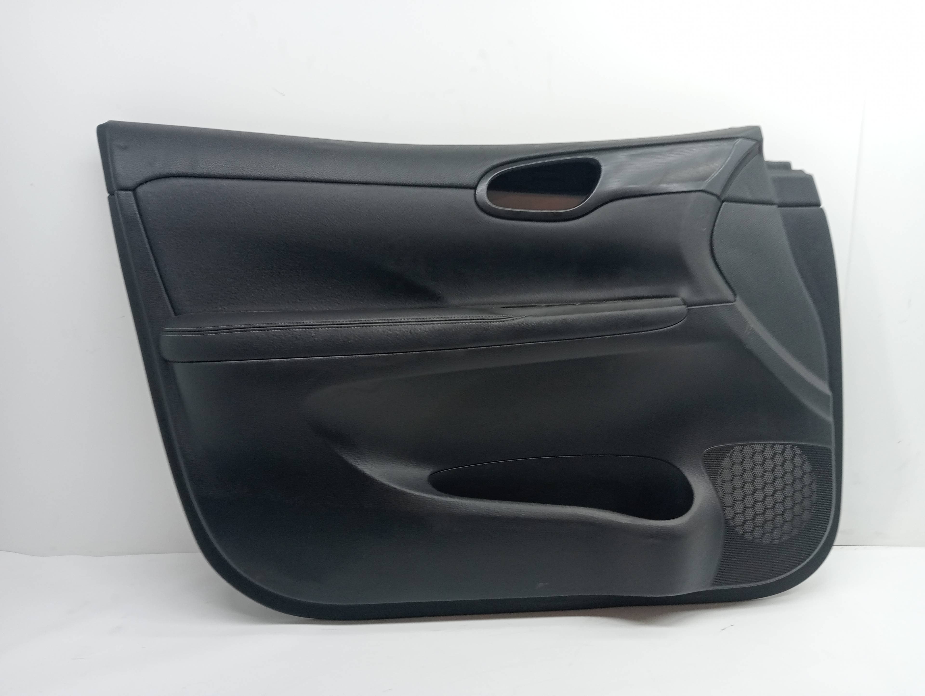Recambio NISSAN PULSAR (C13) ref. 809013ZL0A