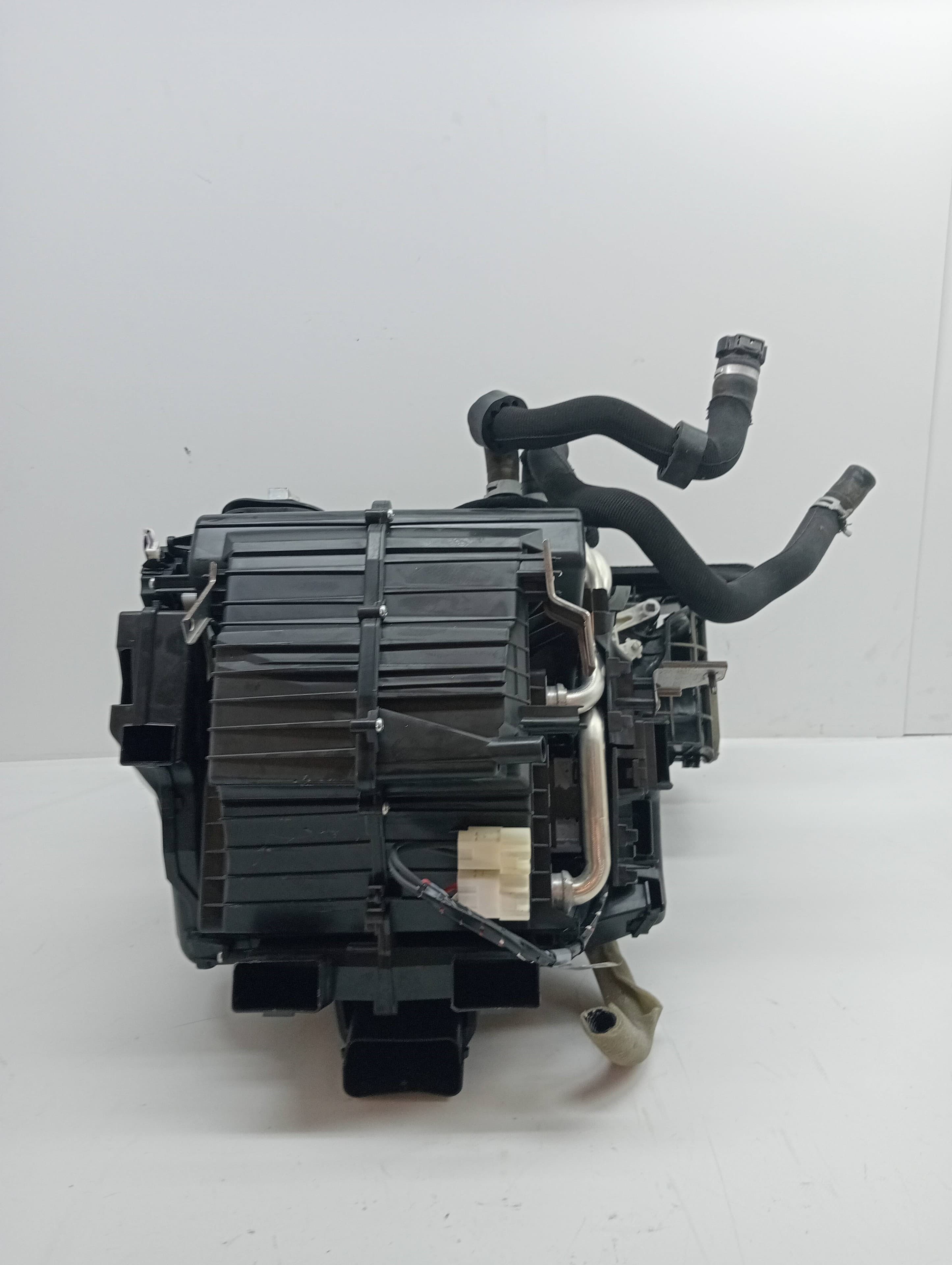 Mueble interior calefaccion NISSAN PULSAR (C13) 3