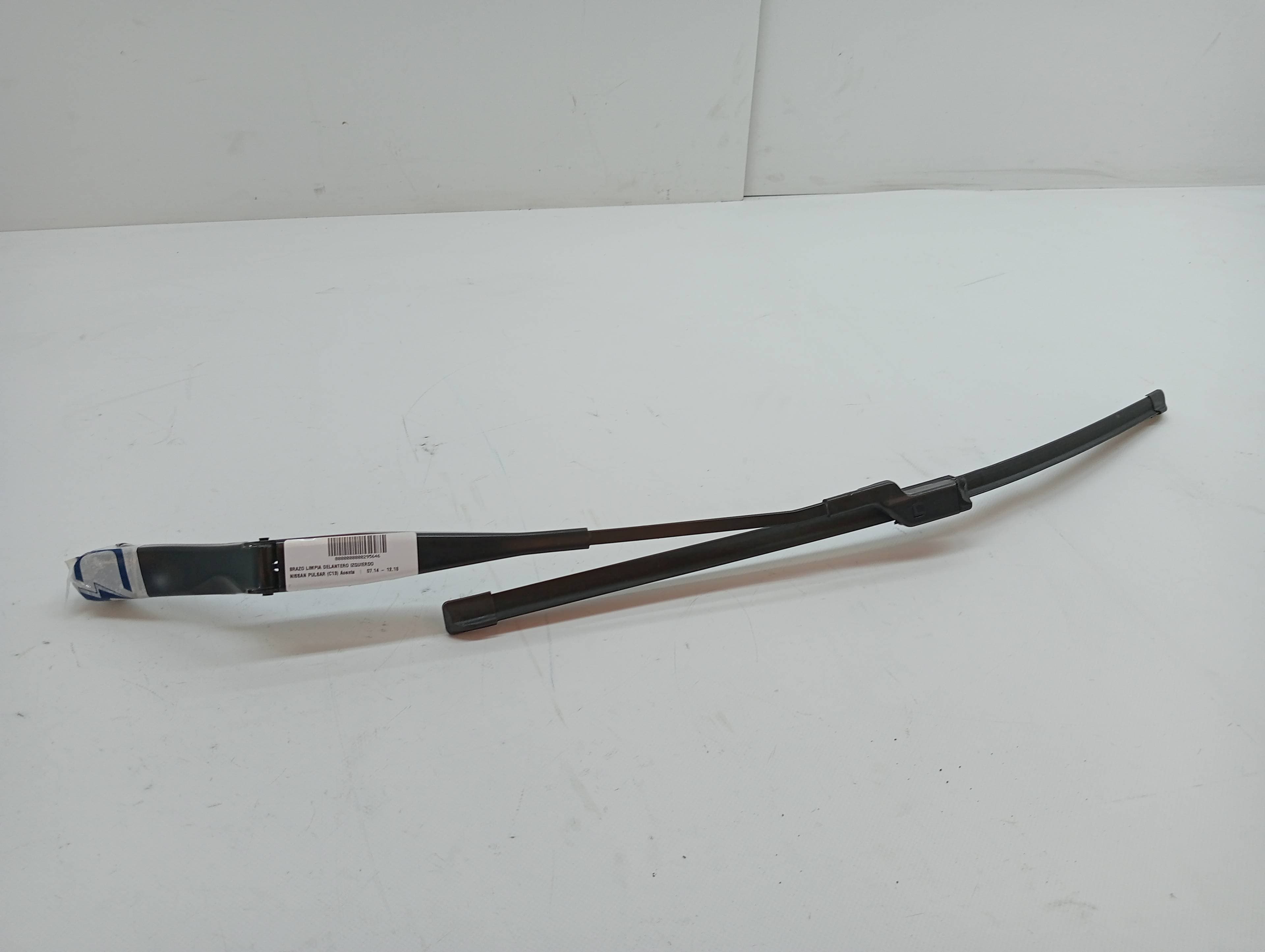 Brazo limpia delantero izquierdo NISSAN PULSAR (C13)