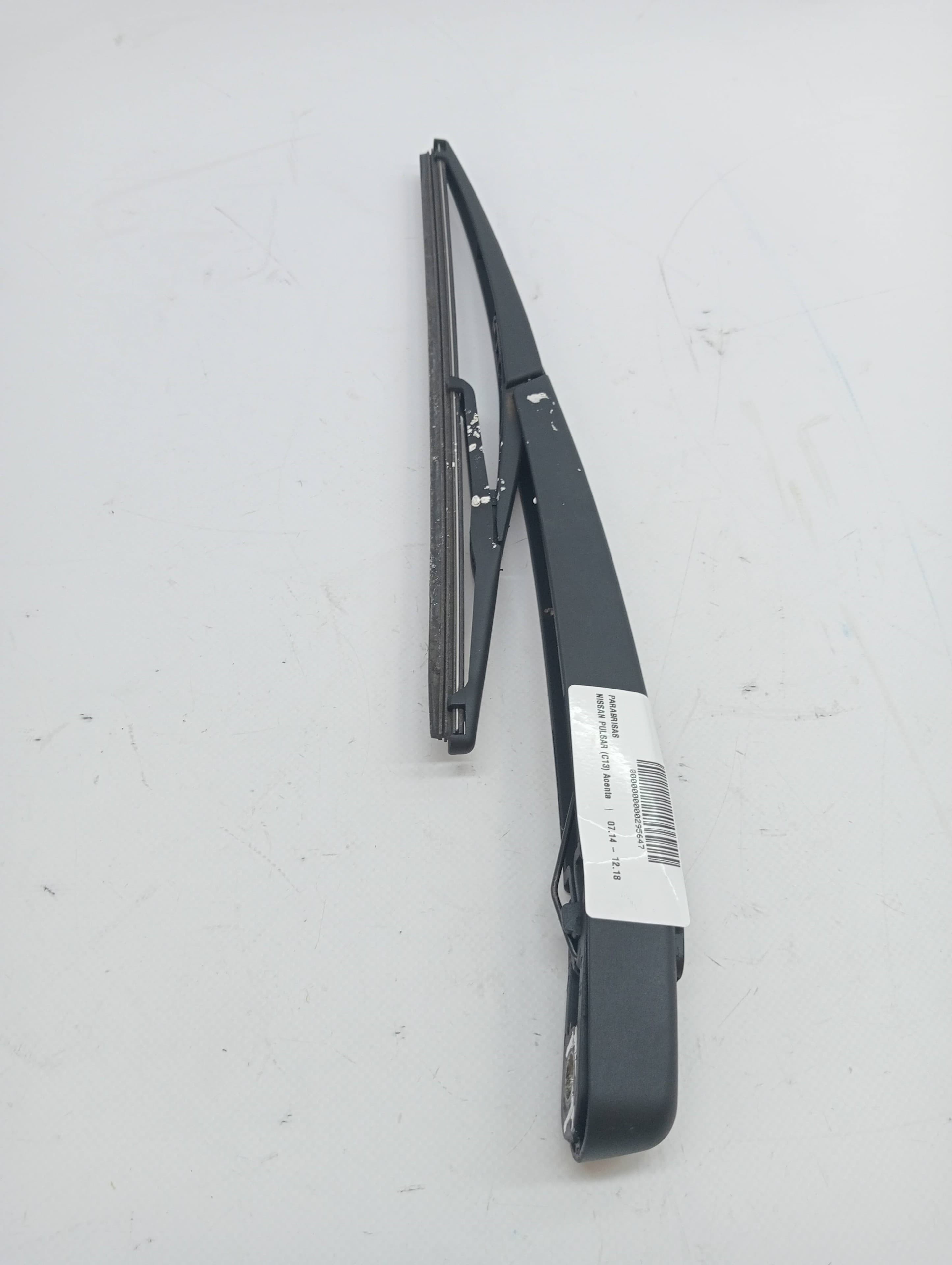 Brazo limpia trasero NISSAN PULSAR (C13)