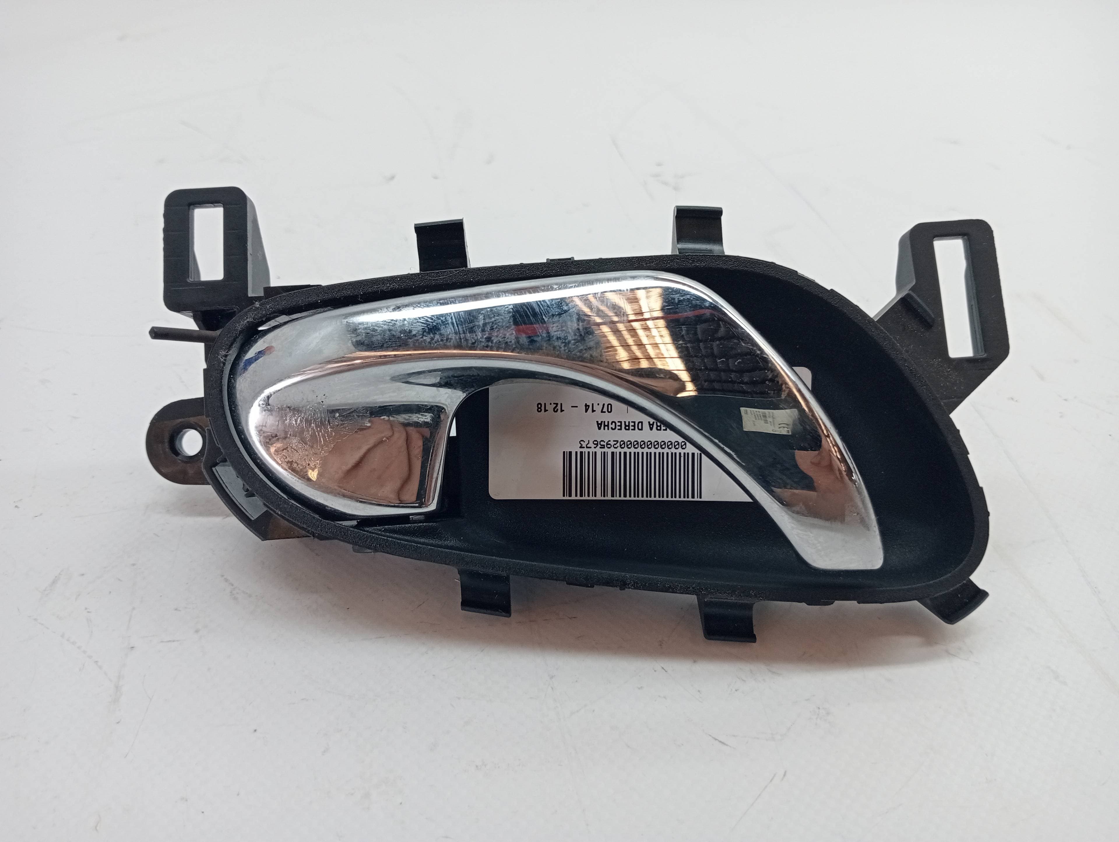 Maneta interior trasera derecha NISSAN PULSAR (C13)