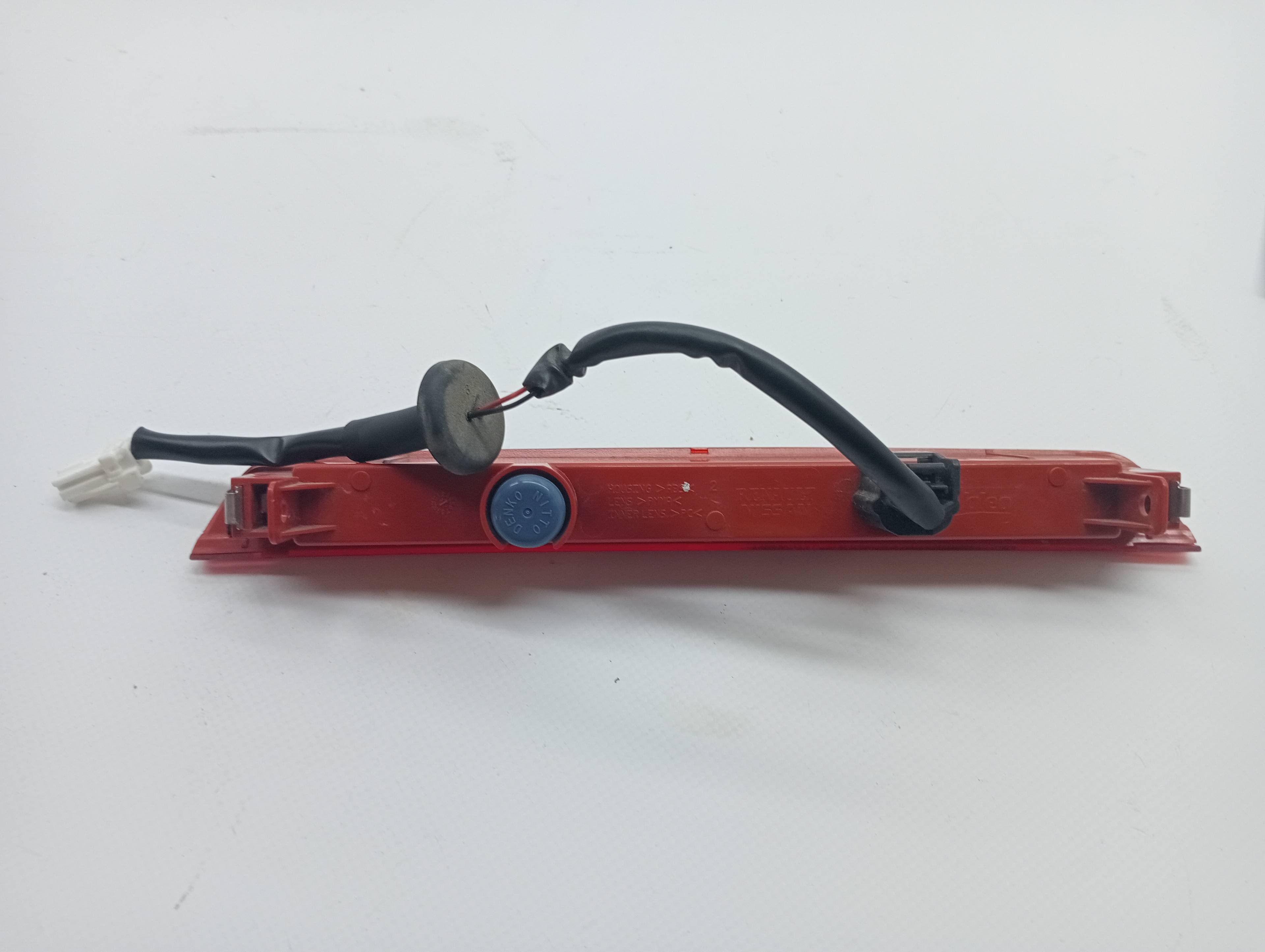 Luz central de freno NISSAN PULSAR (C13) 3