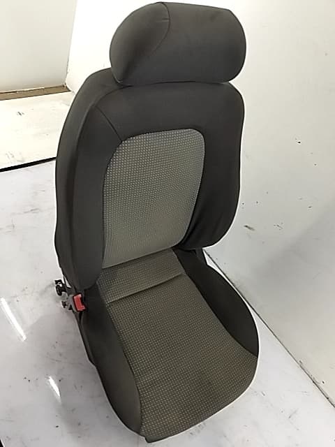 Asiento delantero derecho SEAT TOLEDO (1M2)