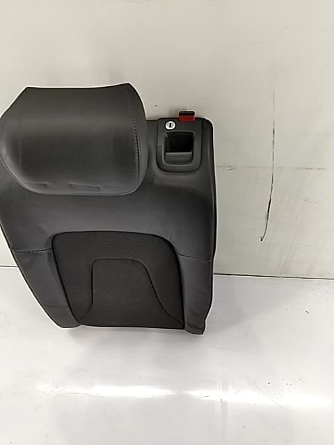 Cerradura asientos traseros AUDI A4 AVANT (8K5) (2008) 4