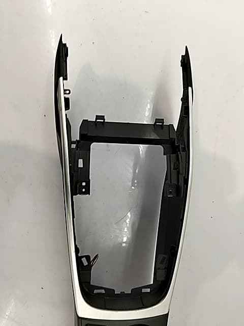 Consola central AUDI A4 AVANT (8K5) (2008) 5