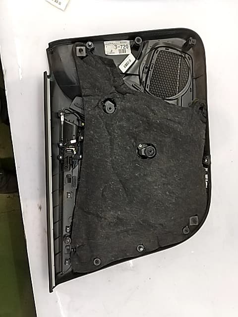 Guarnecido puerta delantera derecha AUDI A4 AVANT (8K5) (2008) 3