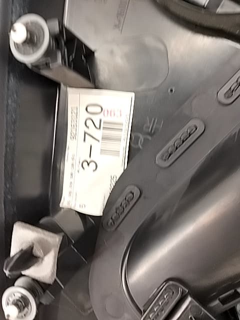 Guarnecido puerta trasera derecha AUDI A4 AVANT (8K5) (2008) 5