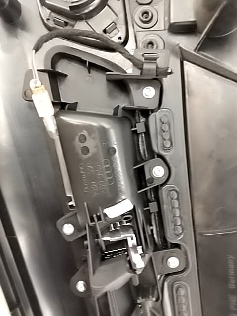 Guarnecido puerta trasera derecha AUDI A4 AVANT (8K5) (2008) 4