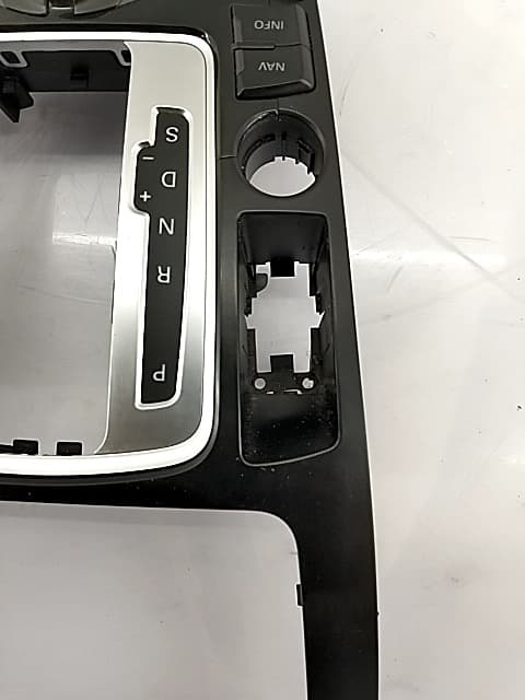 Consola central AUDI A4 AVANT (8K5) (2008) 5