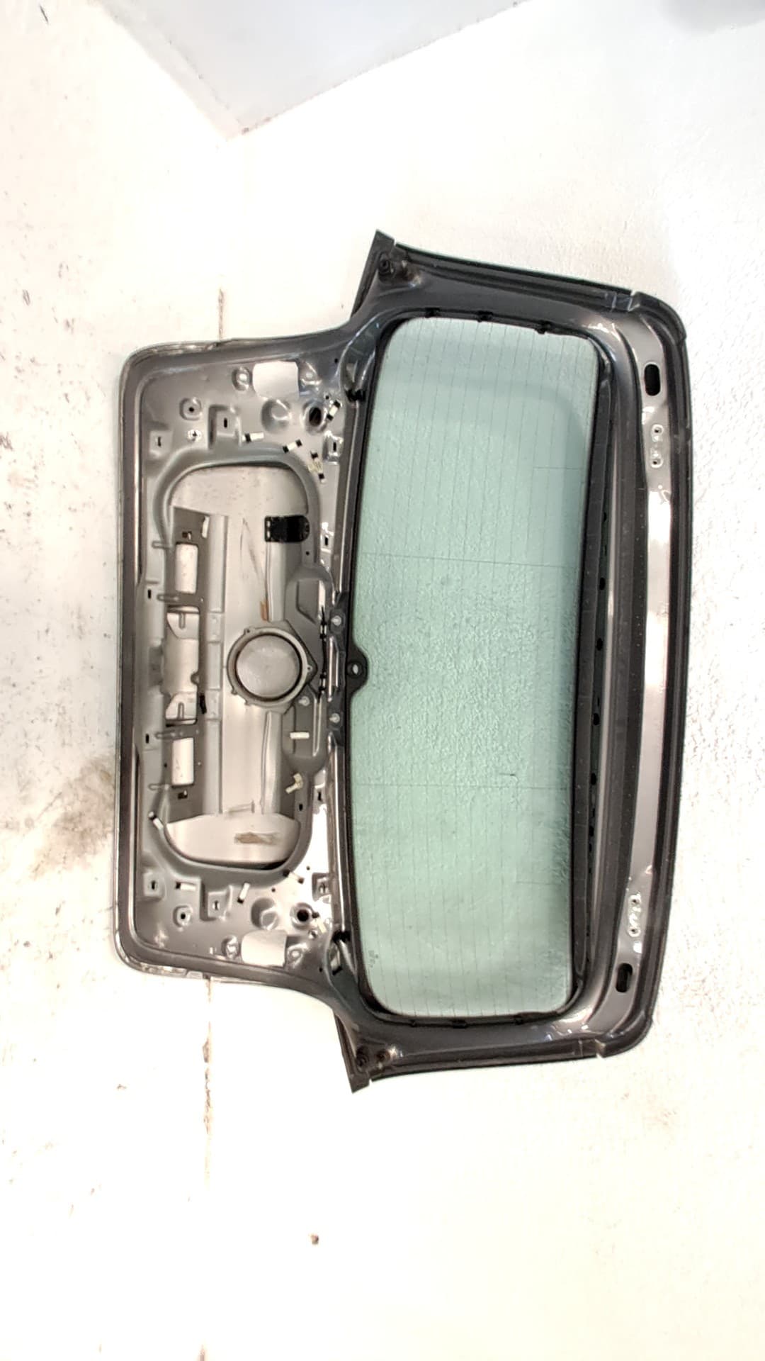 Porton trasero VOLKSWAGEN GOLF V BERLINA (1K1) 2