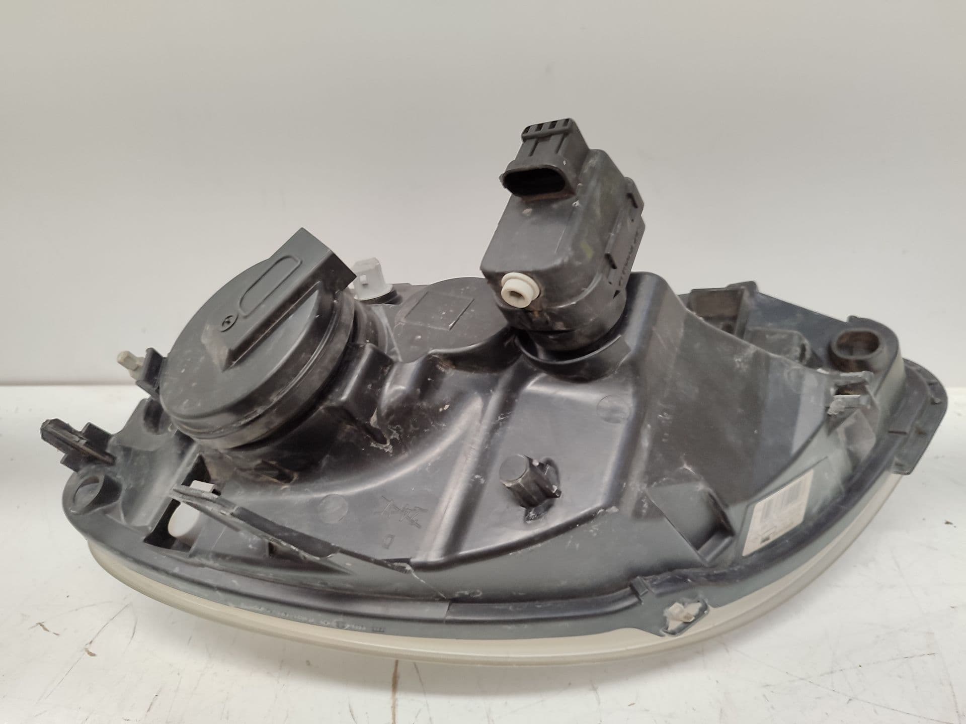 Faro derecho NISSAN KUBISTAR (X76) 2