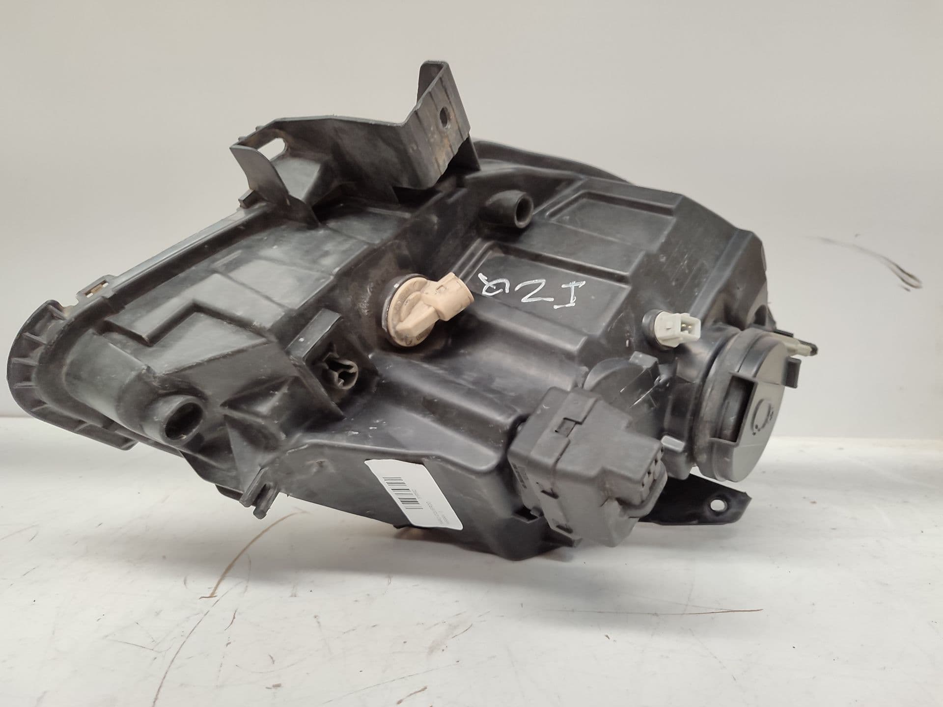 Faro izquierdo NISSAN KUBISTAR (X76) 4