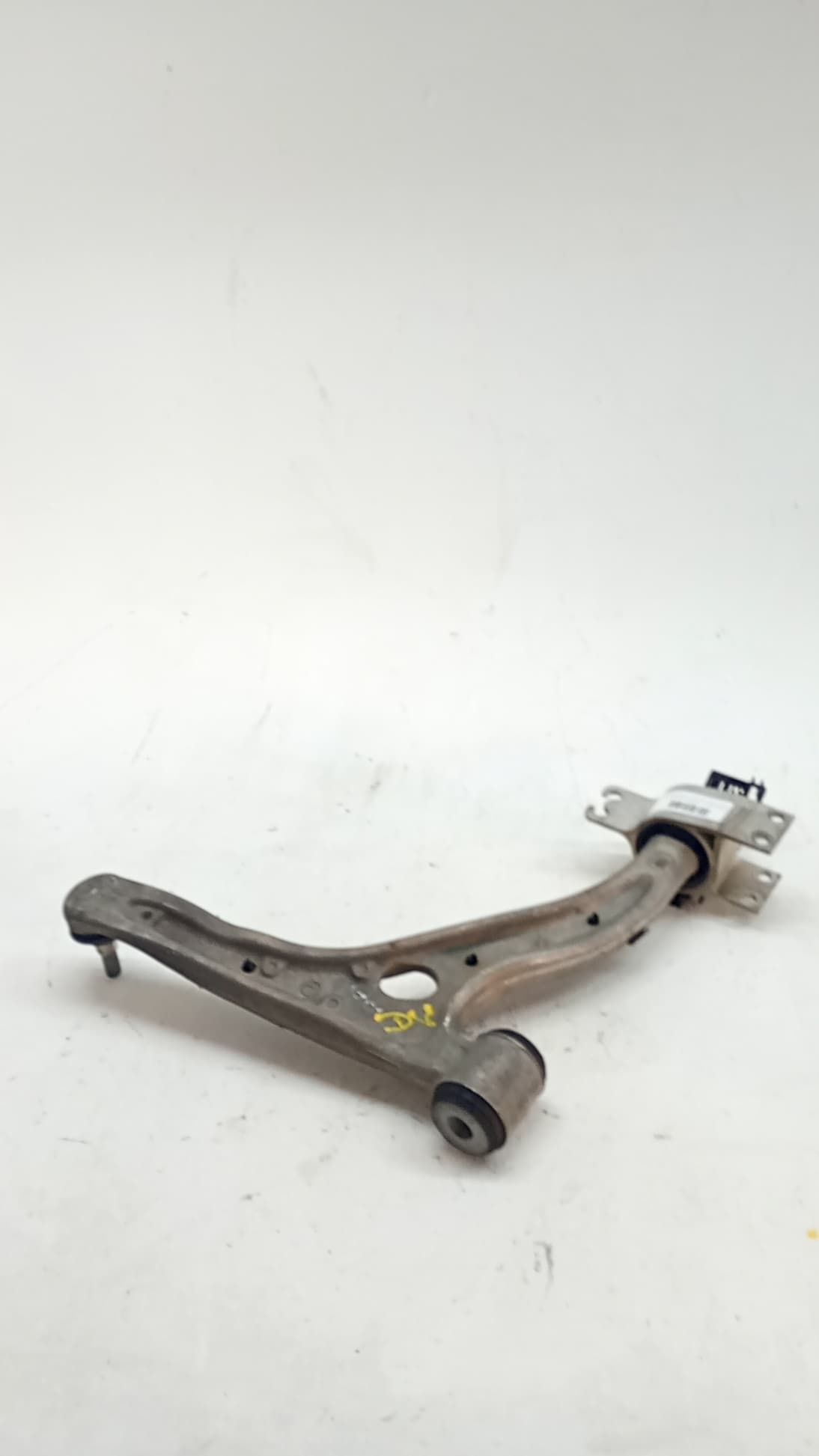 Brazo suspension inferior delantero izquierdo MERCEDES-BENZ CLASE B SPORTS TOURER (W246, W242)