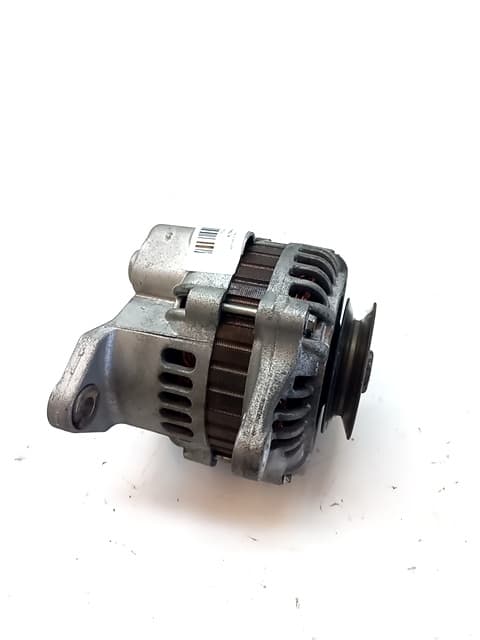 Alternador NISSAN X-TRAIL (T30) 2