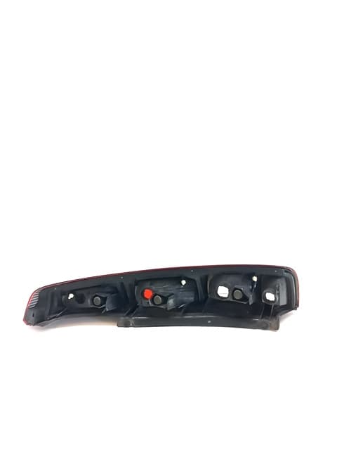 Piloto trasero izquierdo NISSAN X-TRAIL (T30) 3
