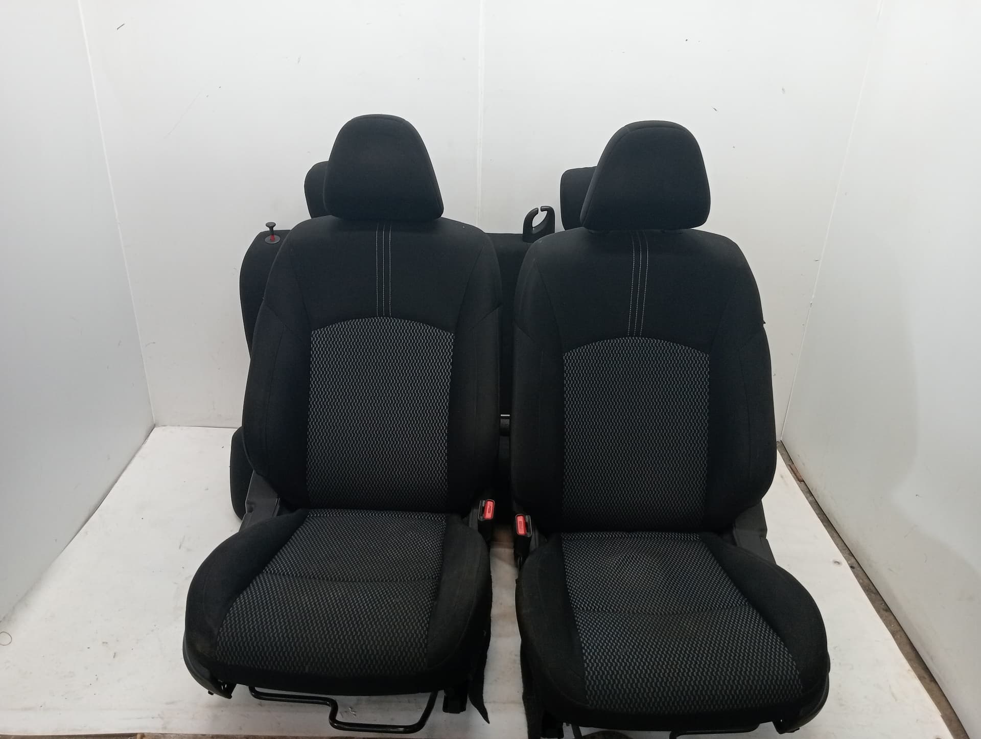 Juego asientos completo NISSAN NOTE