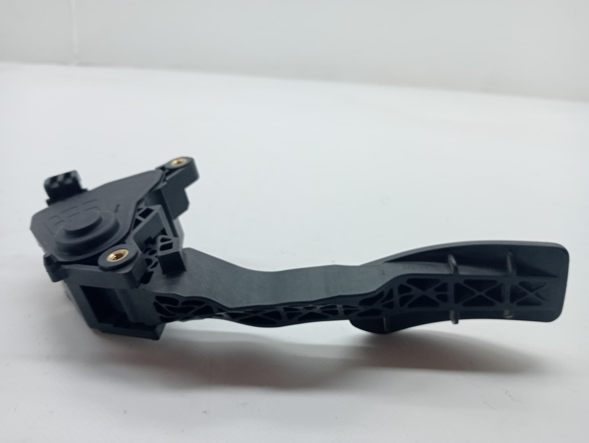 Pedal acelerador NISSAN NOTE 2