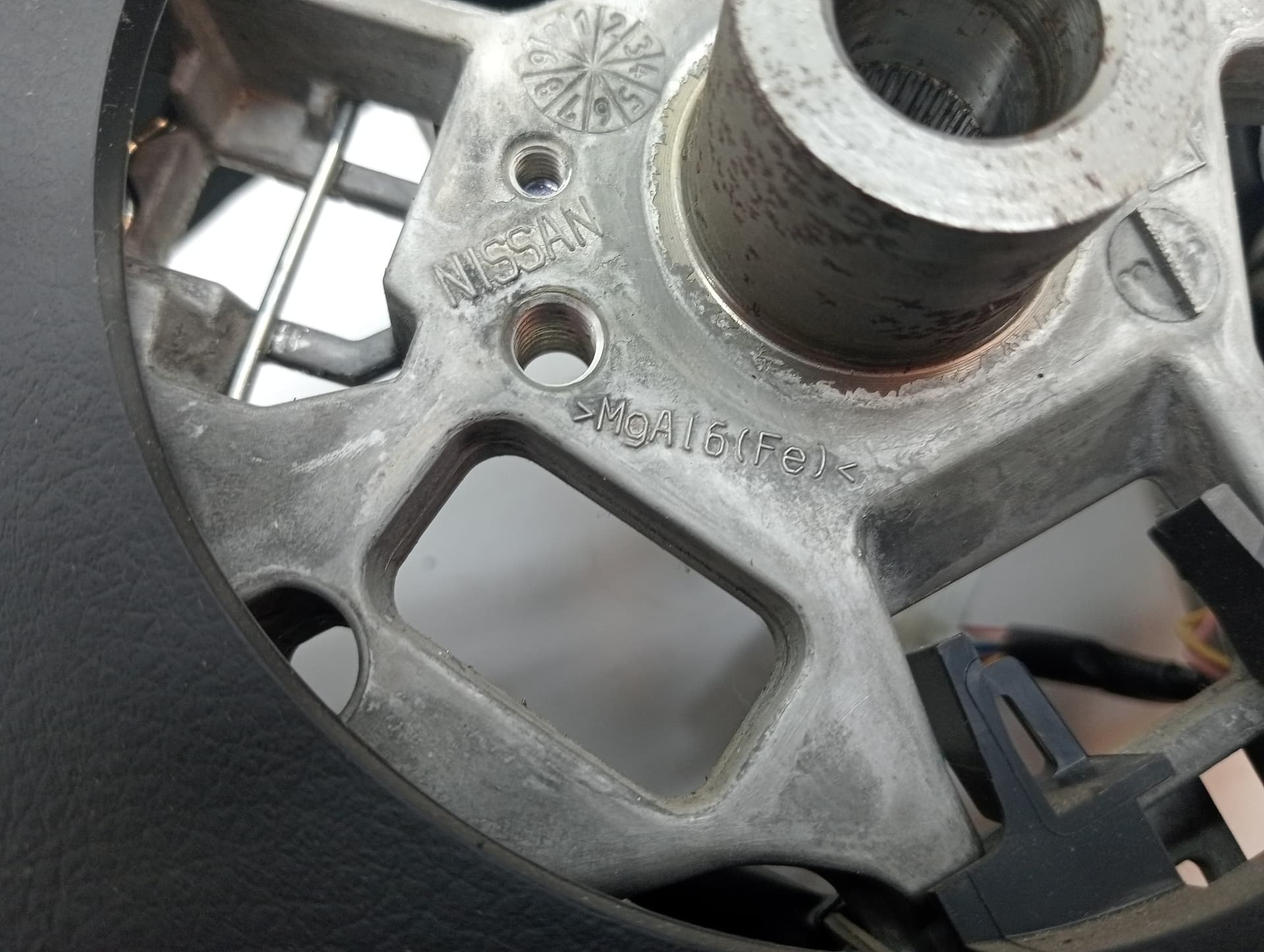 Volante NISSAN NOTE 2