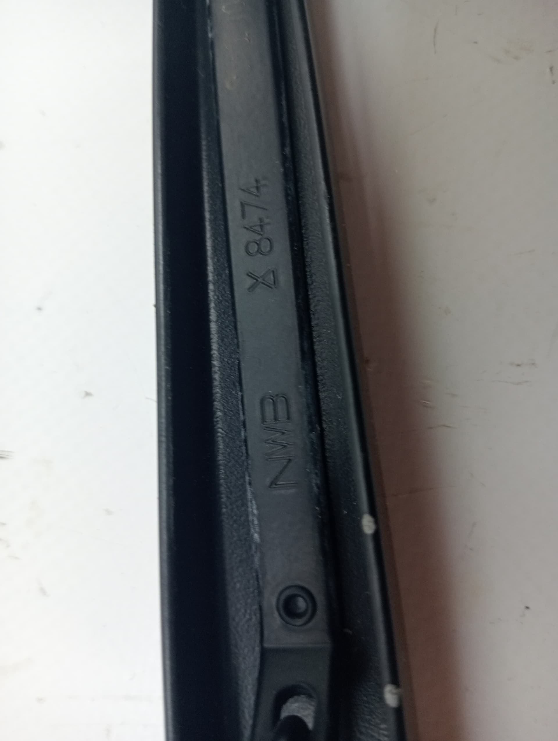 Brazo limpia delantero derecho NISSAN NOTE 2