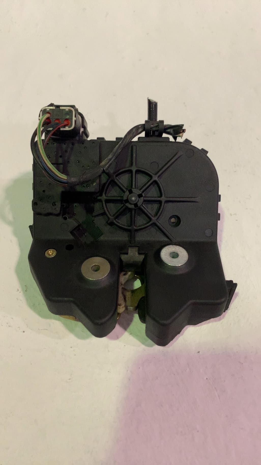 Cerradura maletero / porton FORD FOCUS TURNIER (CAK)