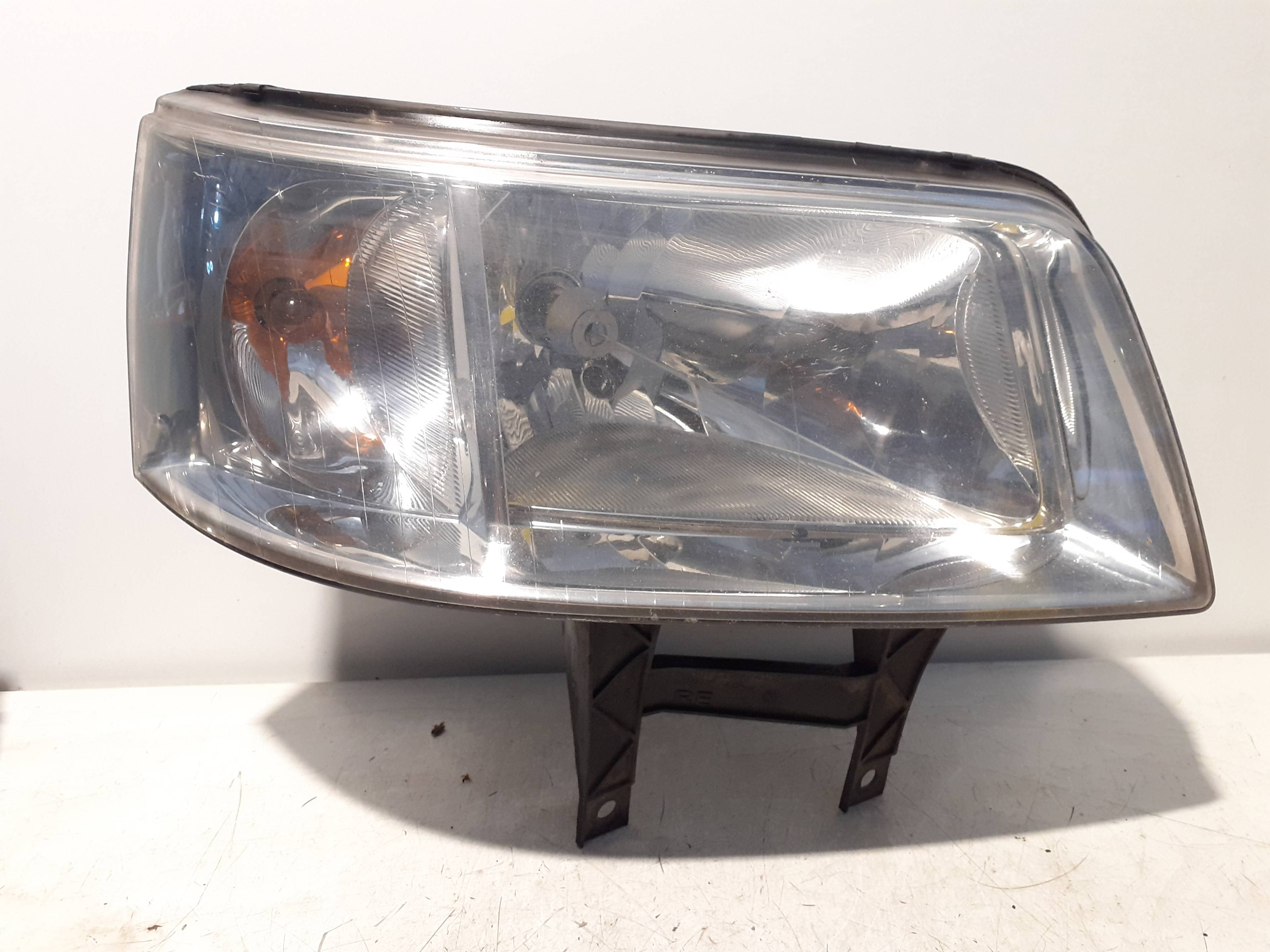 Faro derecho VOLKSWAGEN T5 TRANSPORTER/FURGONETA