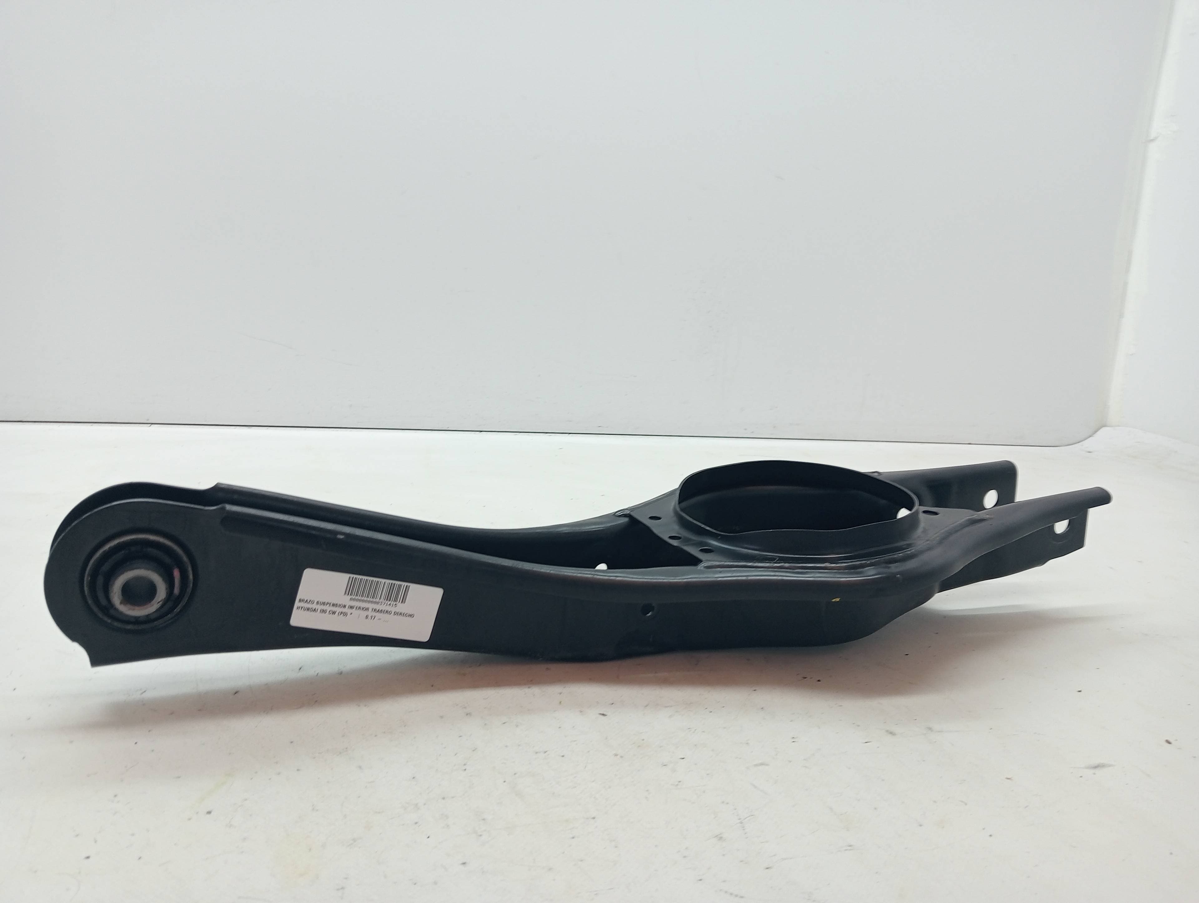 Brazo suspension inferior trasero derecho HYUNDAI I30 CW (PD)