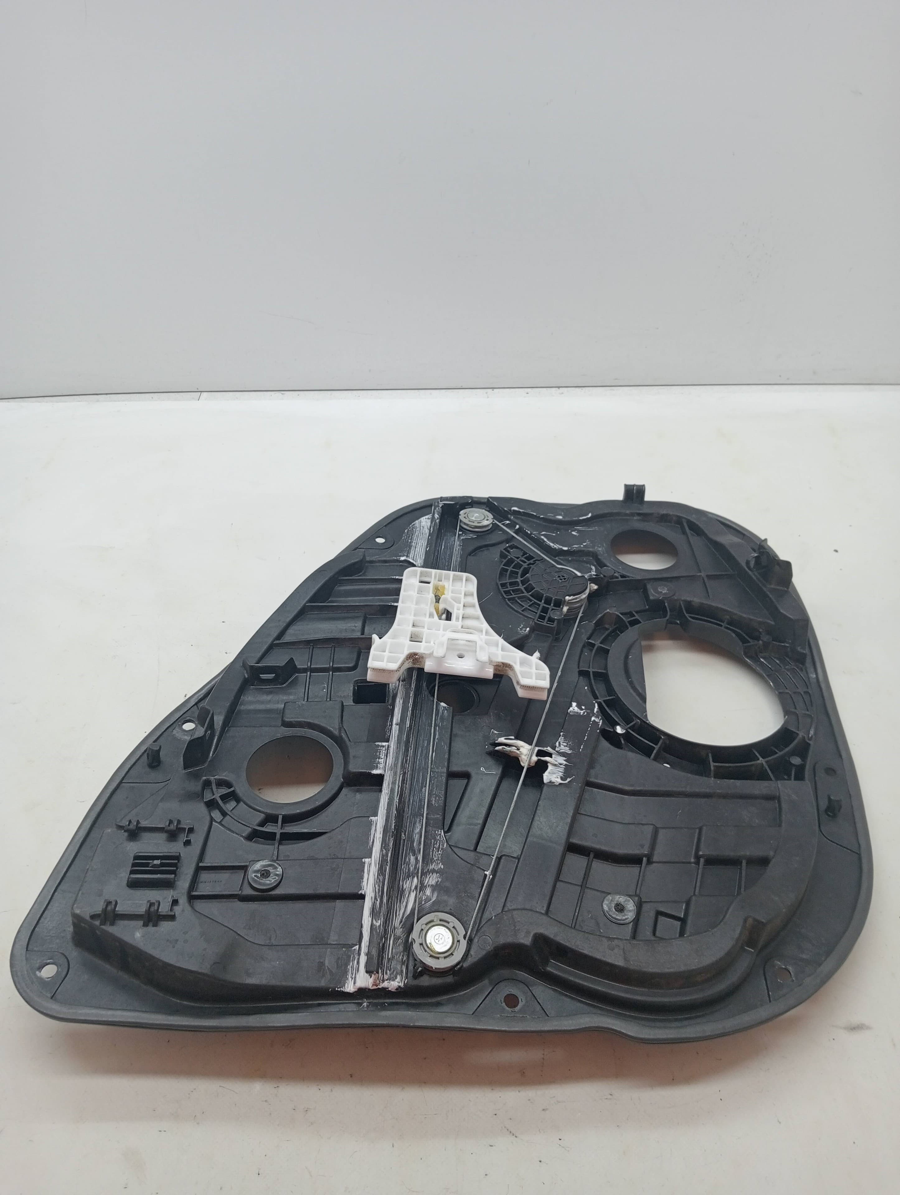 Elevalunas trasero izquierdo HYUNDAI I30 CW (PD)