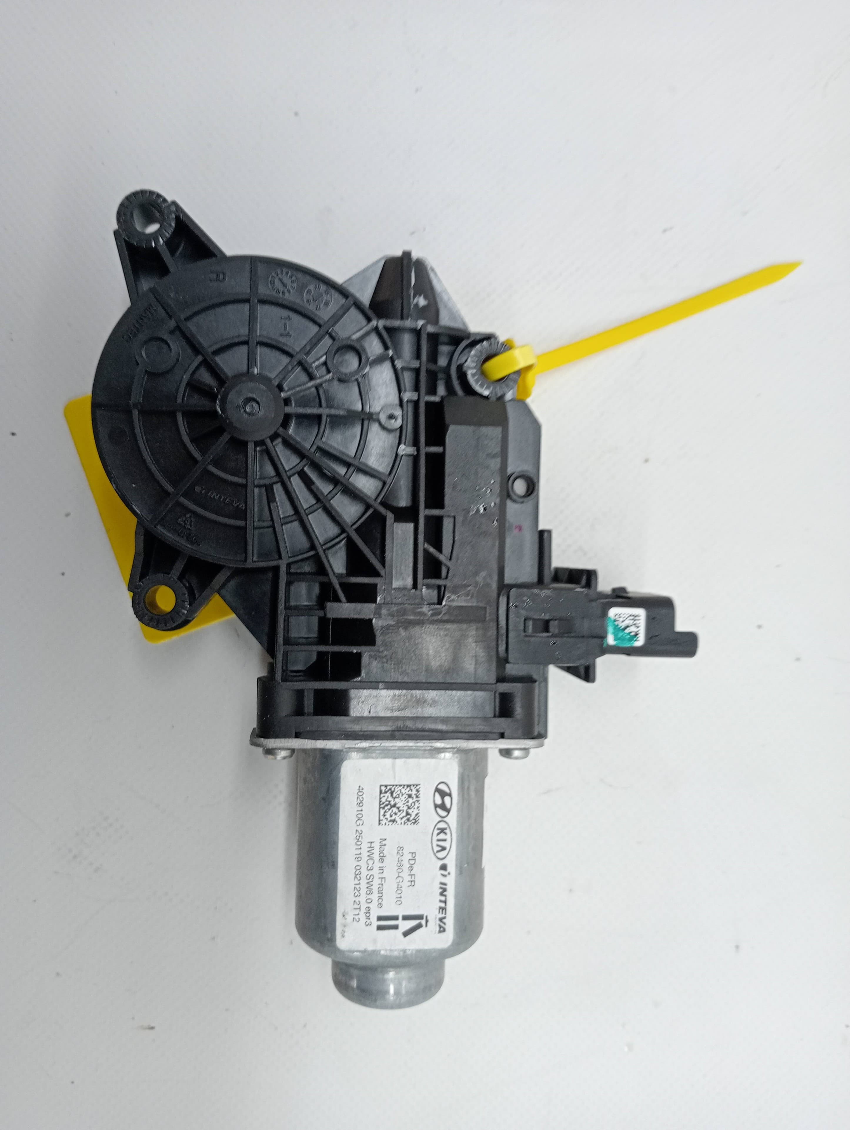 Motor elevalunas delantero derecho HYUNDAI I30 CW (PD)