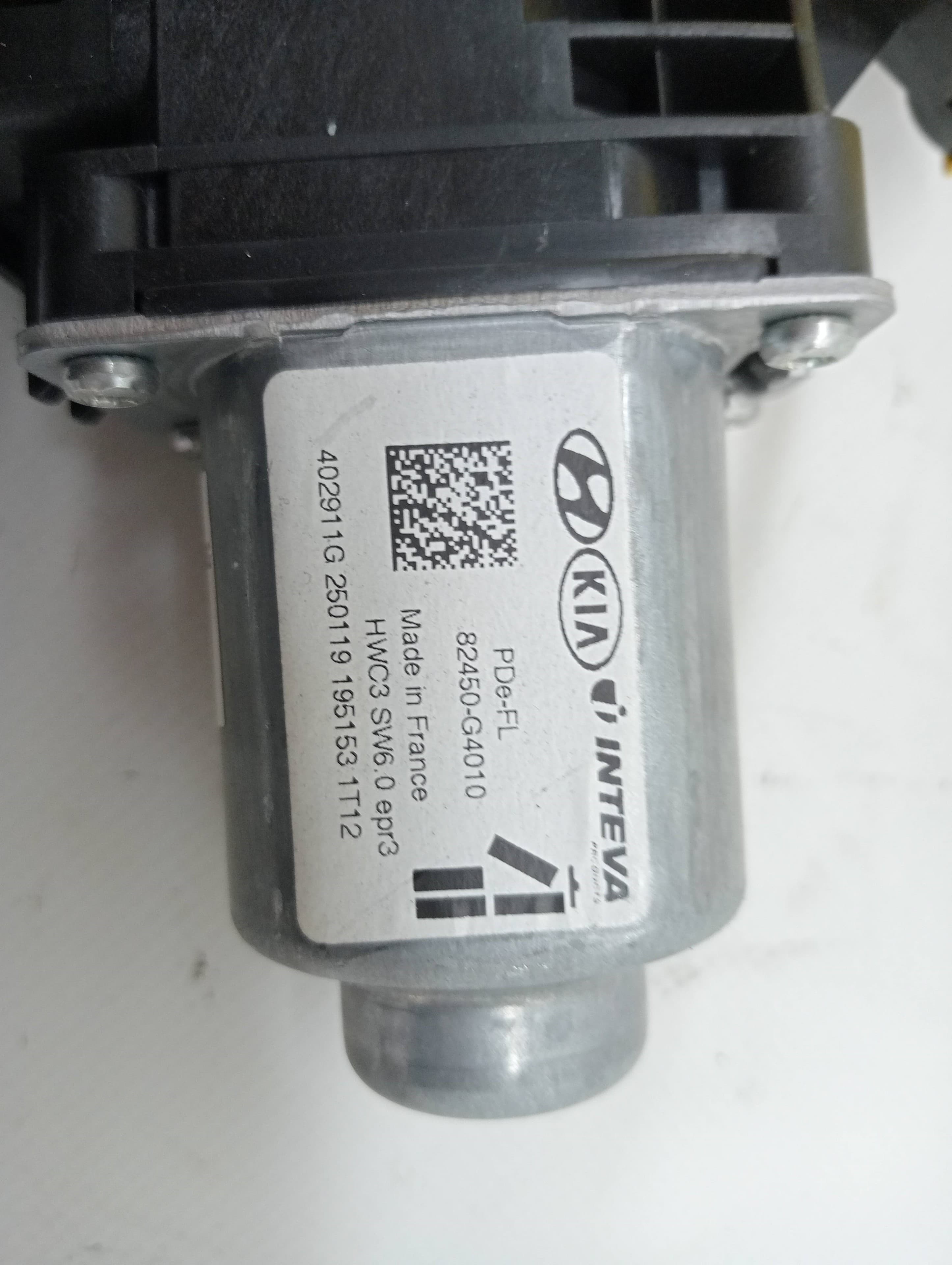 Motor elevalunas delantero izquierdo HYUNDAI I30 CW (PD) 3