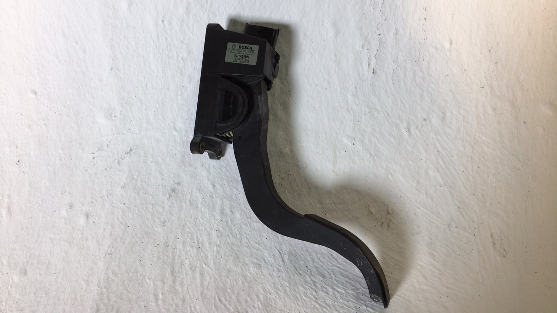 Pedal acelerador NISSAN TERRANO (WD21)