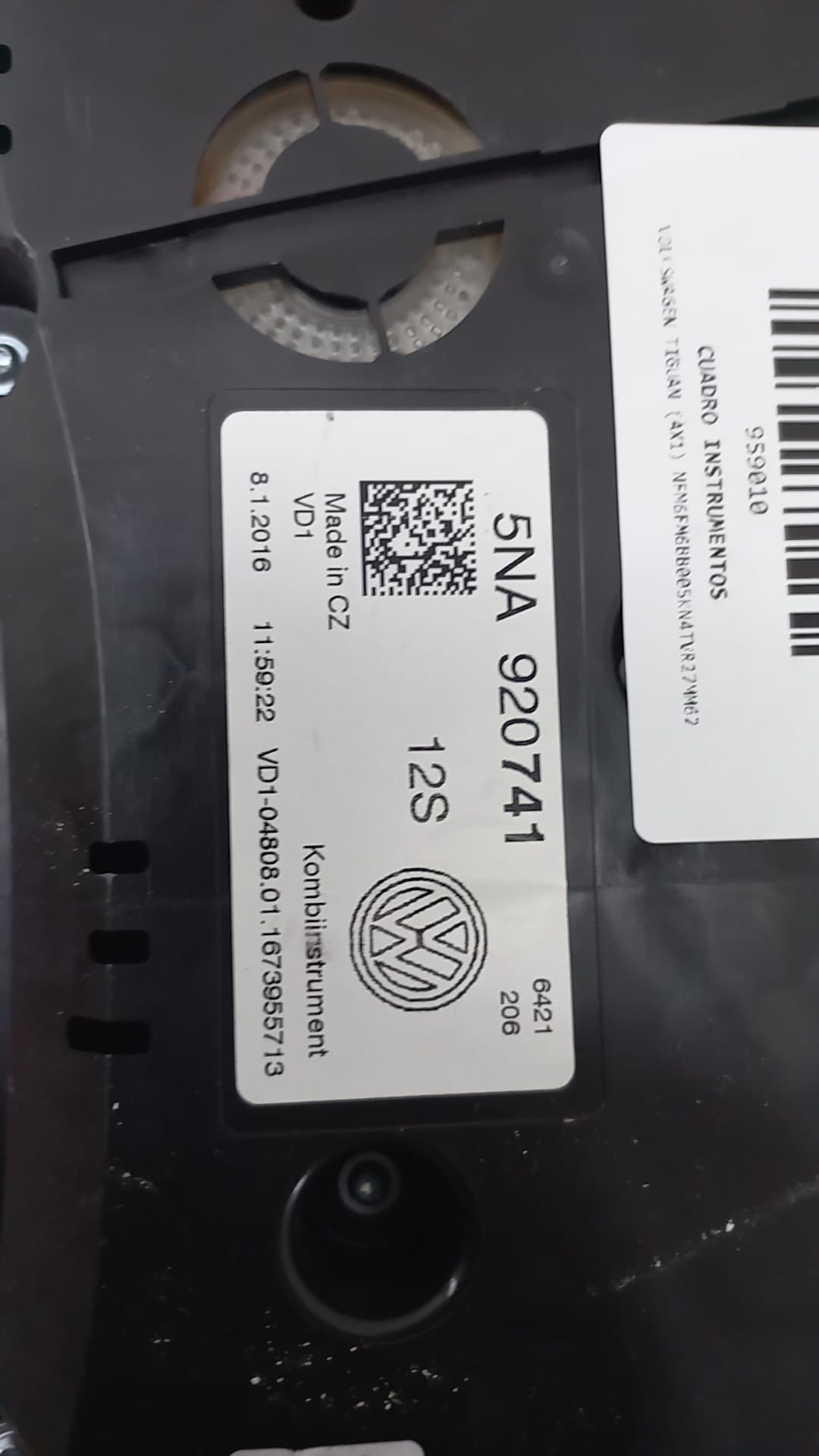 Cuadro instrumentos VOLKSWAGEN TIGUAN (AX1) 3