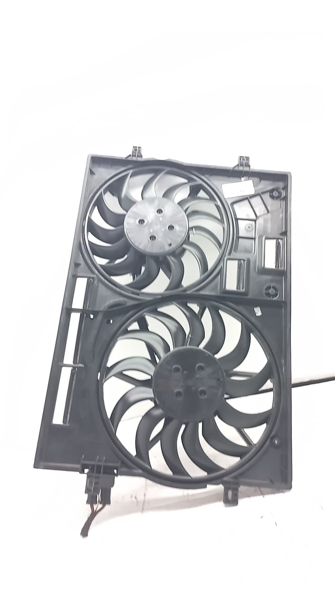 Electroventilador VOLKSWAGEN TIGUAN (AX1)