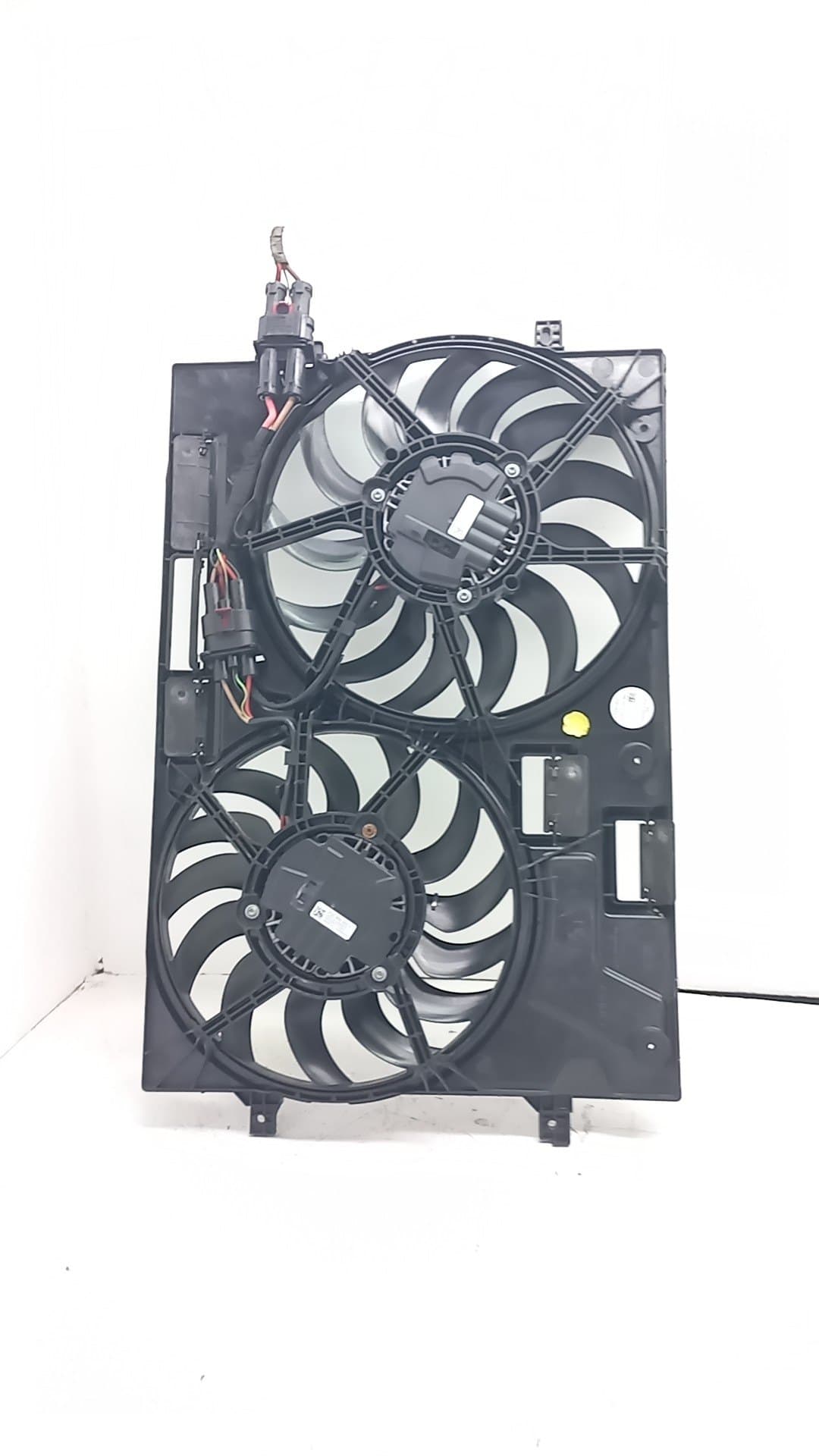 Electroventilador VOLKSWAGEN TIGUAN (AX1) 3