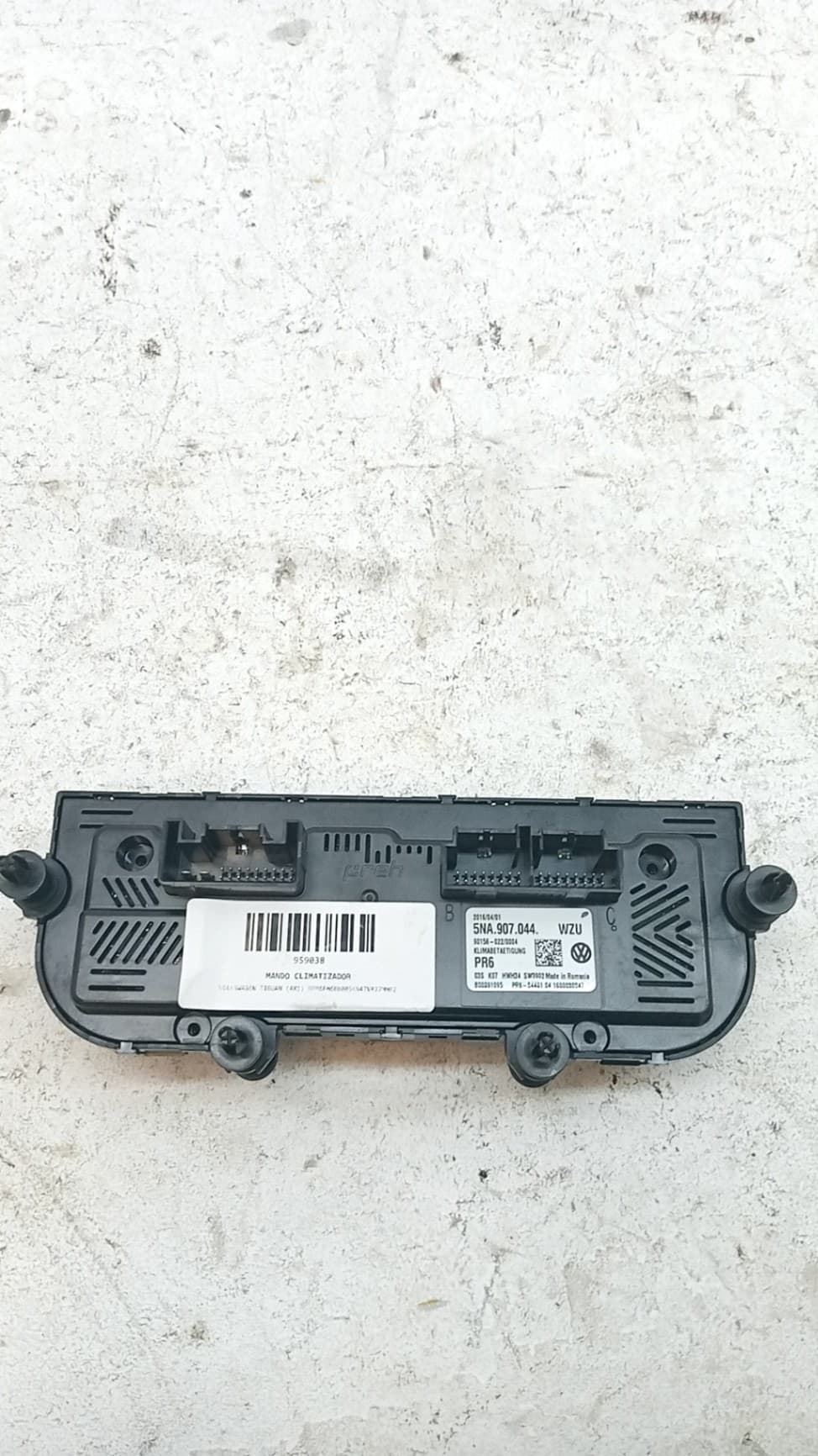 Mando climatizador VOLKSWAGEN TIGUAN (AX1) 2