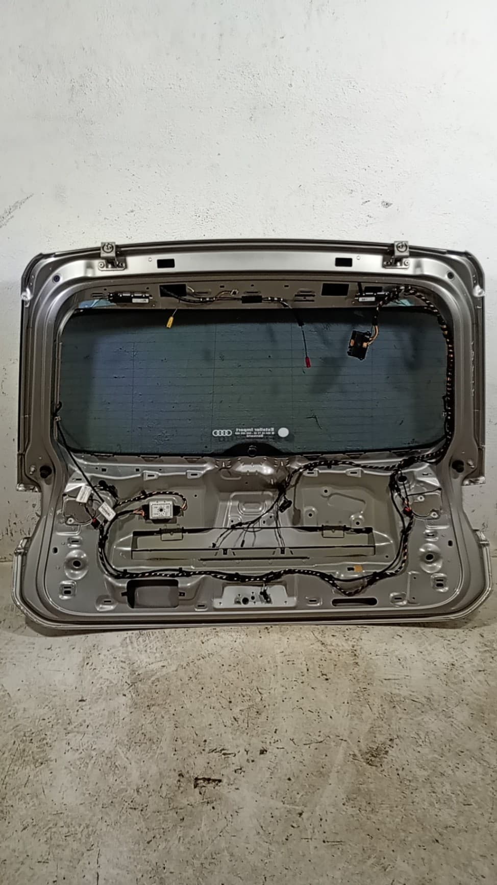 Porton trasero VOLKSWAGEN TIGUAN (AX1) 2