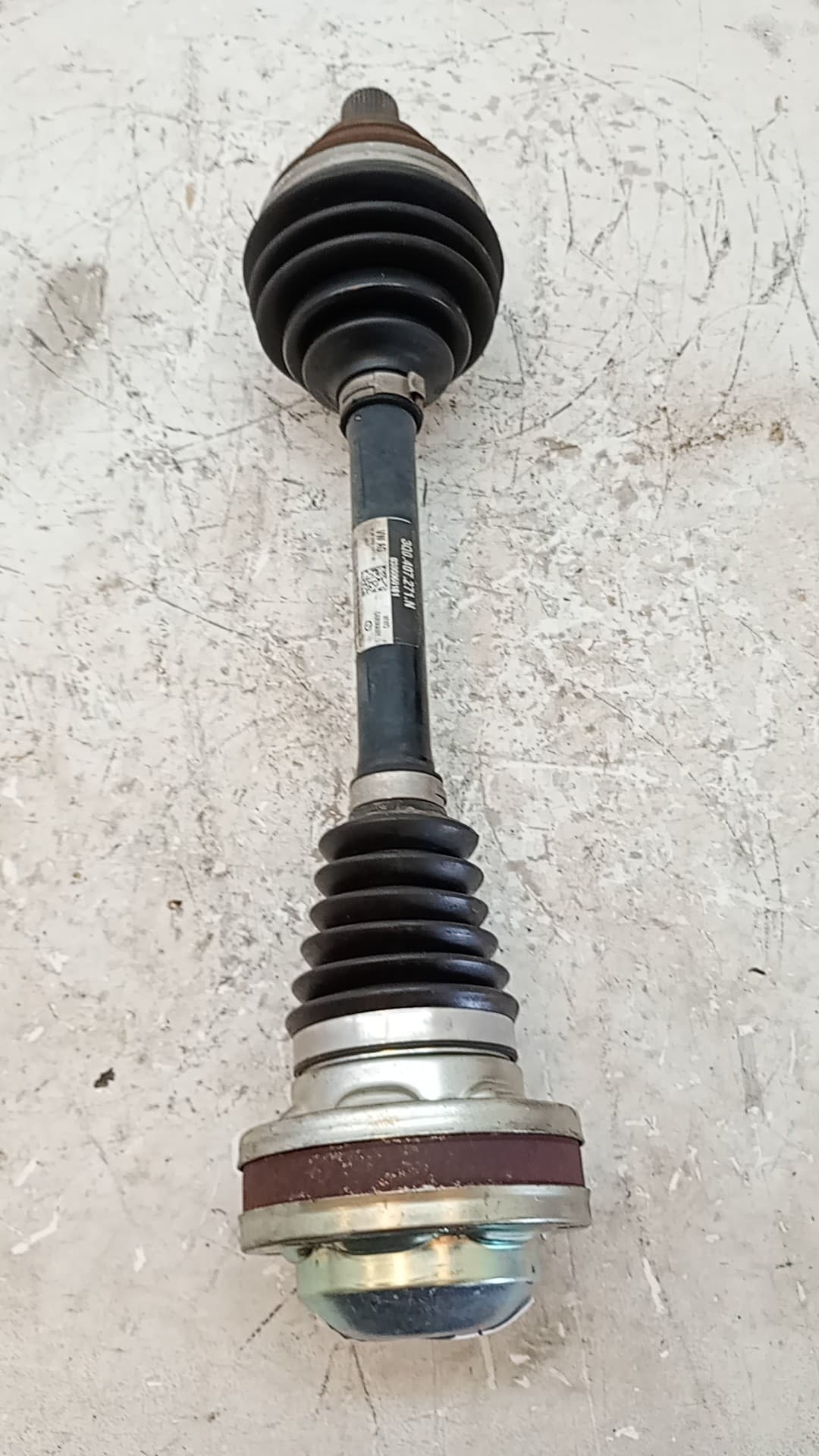 Transmision delantera izquierda VOLKSWAGEN TIGUAN (AX1)