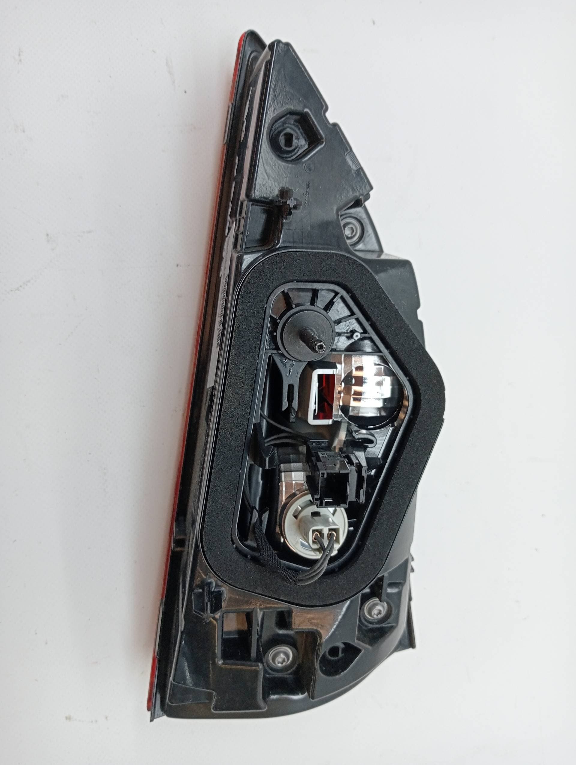 Piloto trasero derecho interior OPEL GRANDLAND X (A18,P1UO) 2